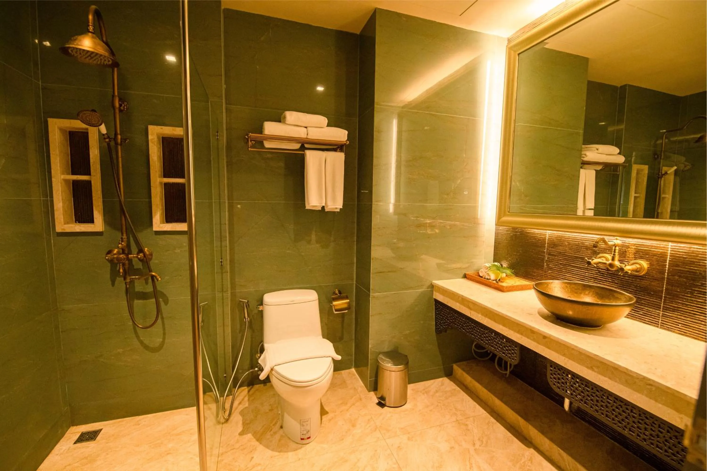 Bathroom in Amman Unique Hotel