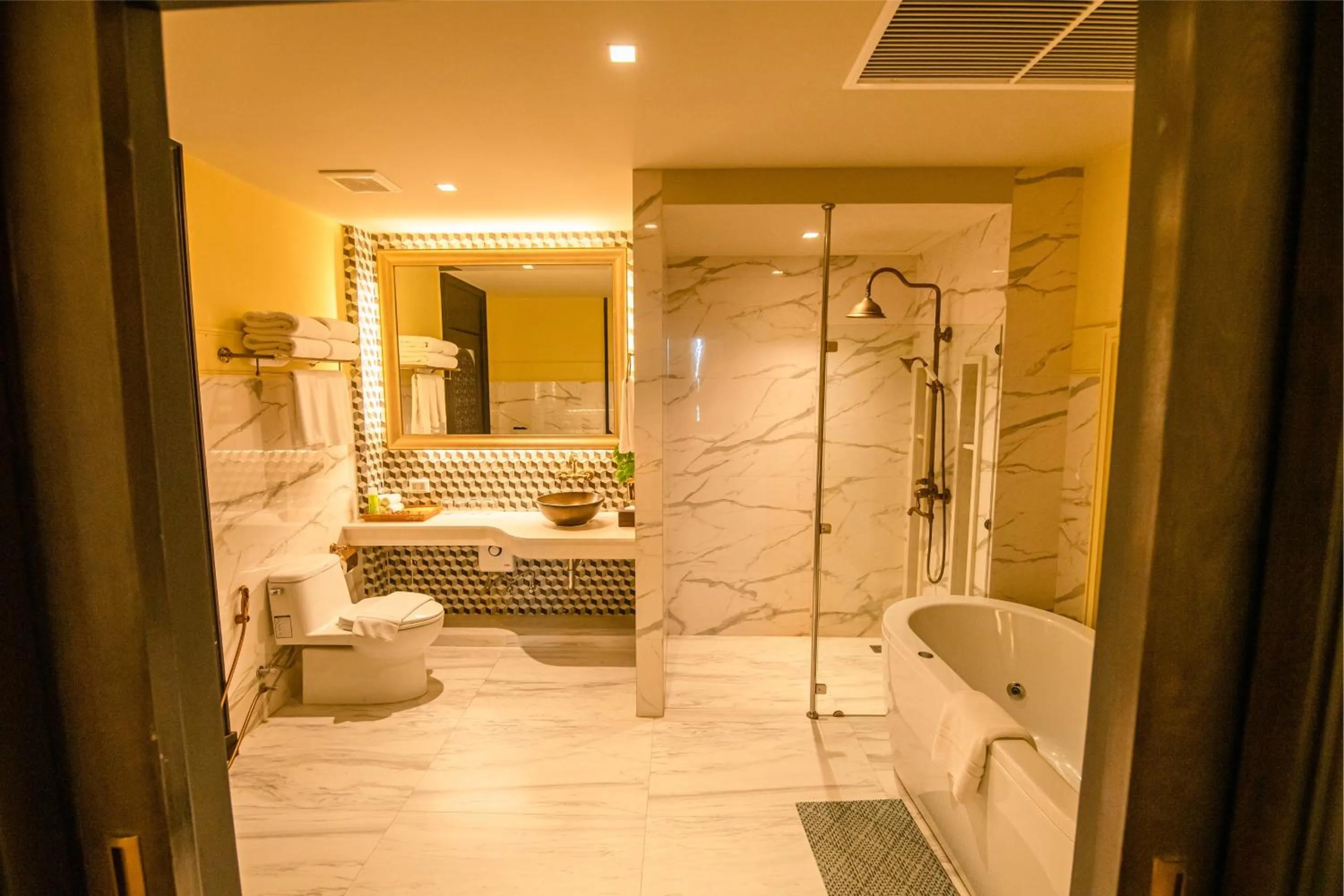 Bathroom in Amman Unique Hotel