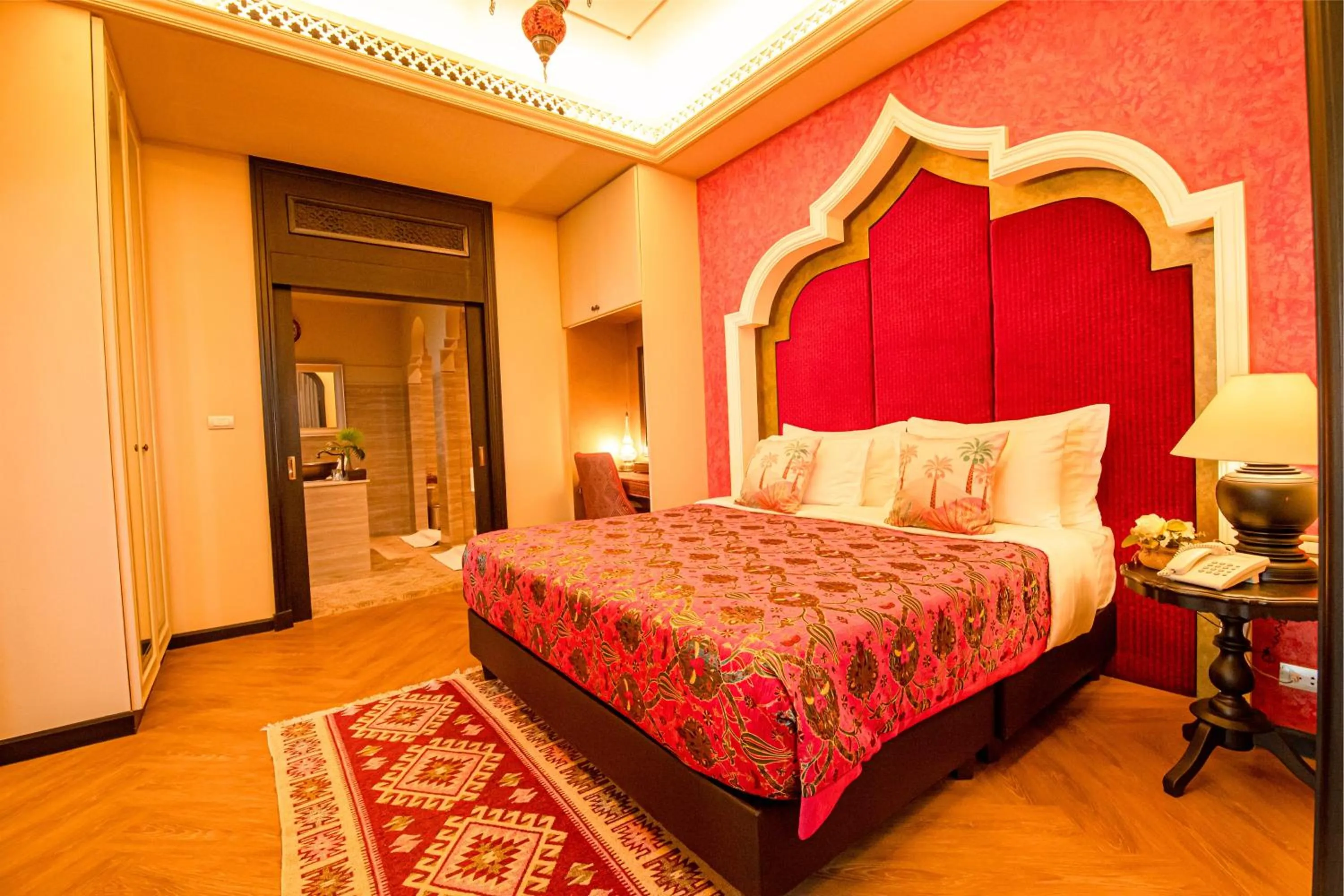 Bedroom, Bed in Amman Unique Hotel