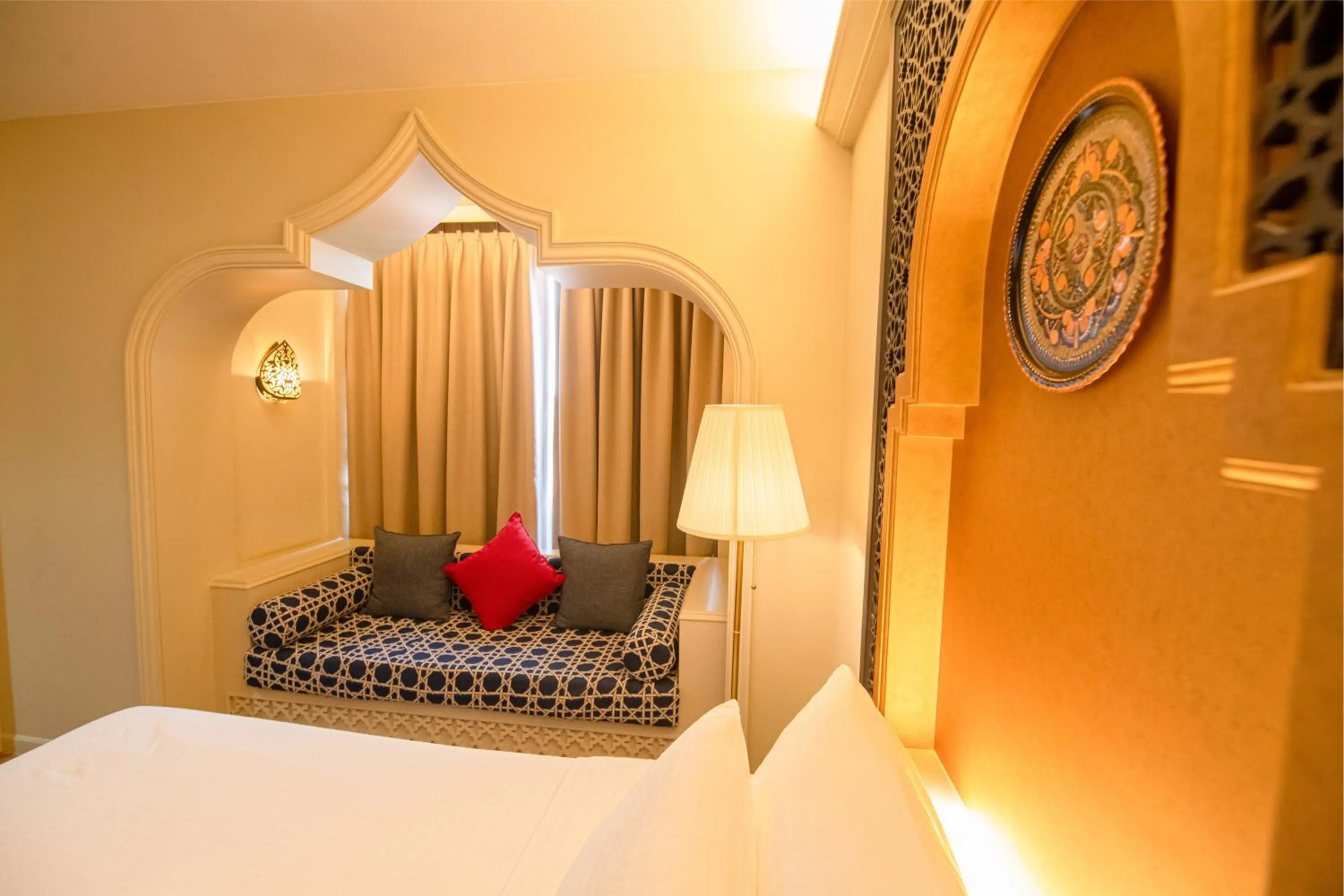 Bedroom, Bed in Amman Unique Hotel