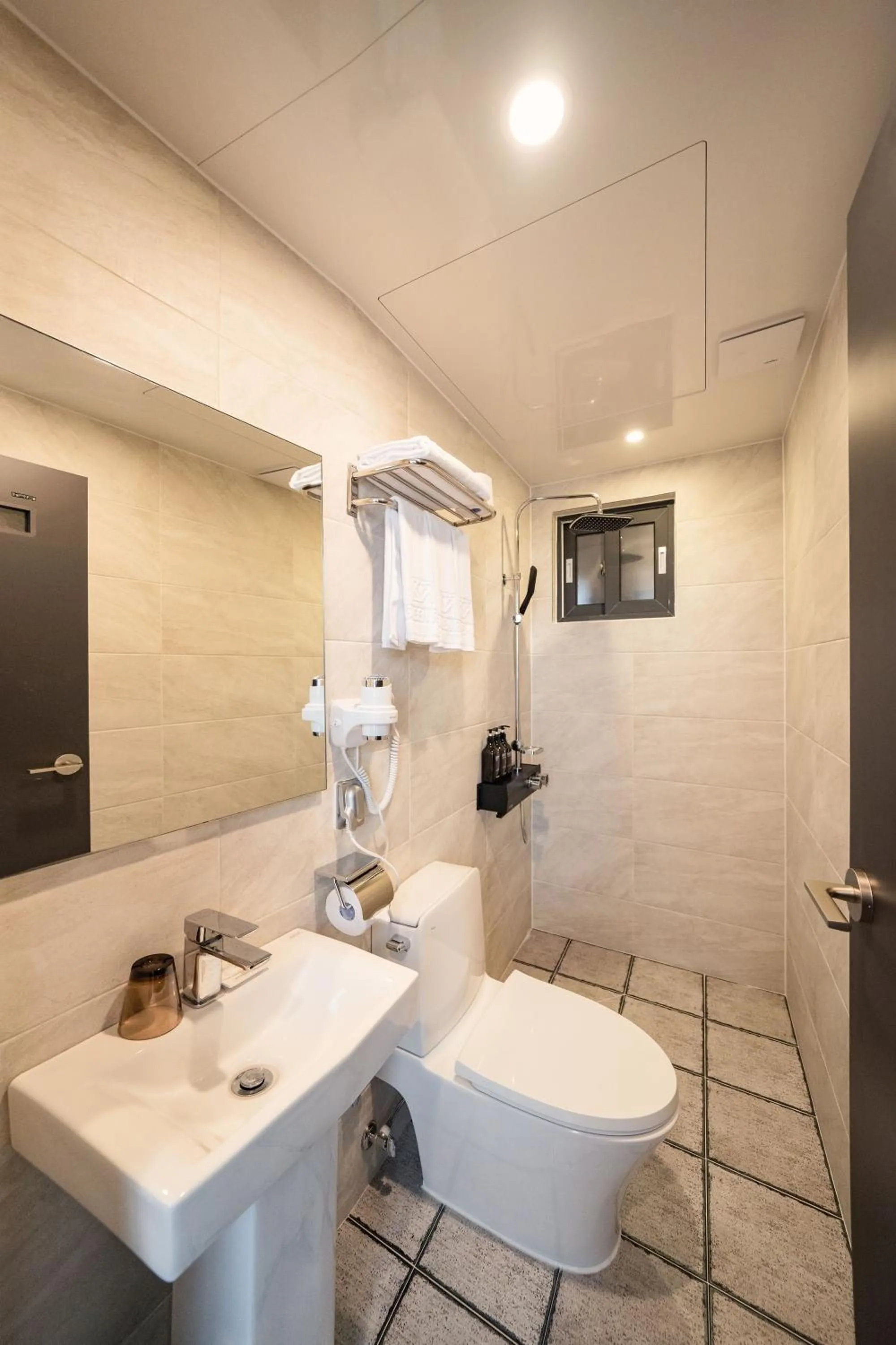 Shower in Eco Green Resort