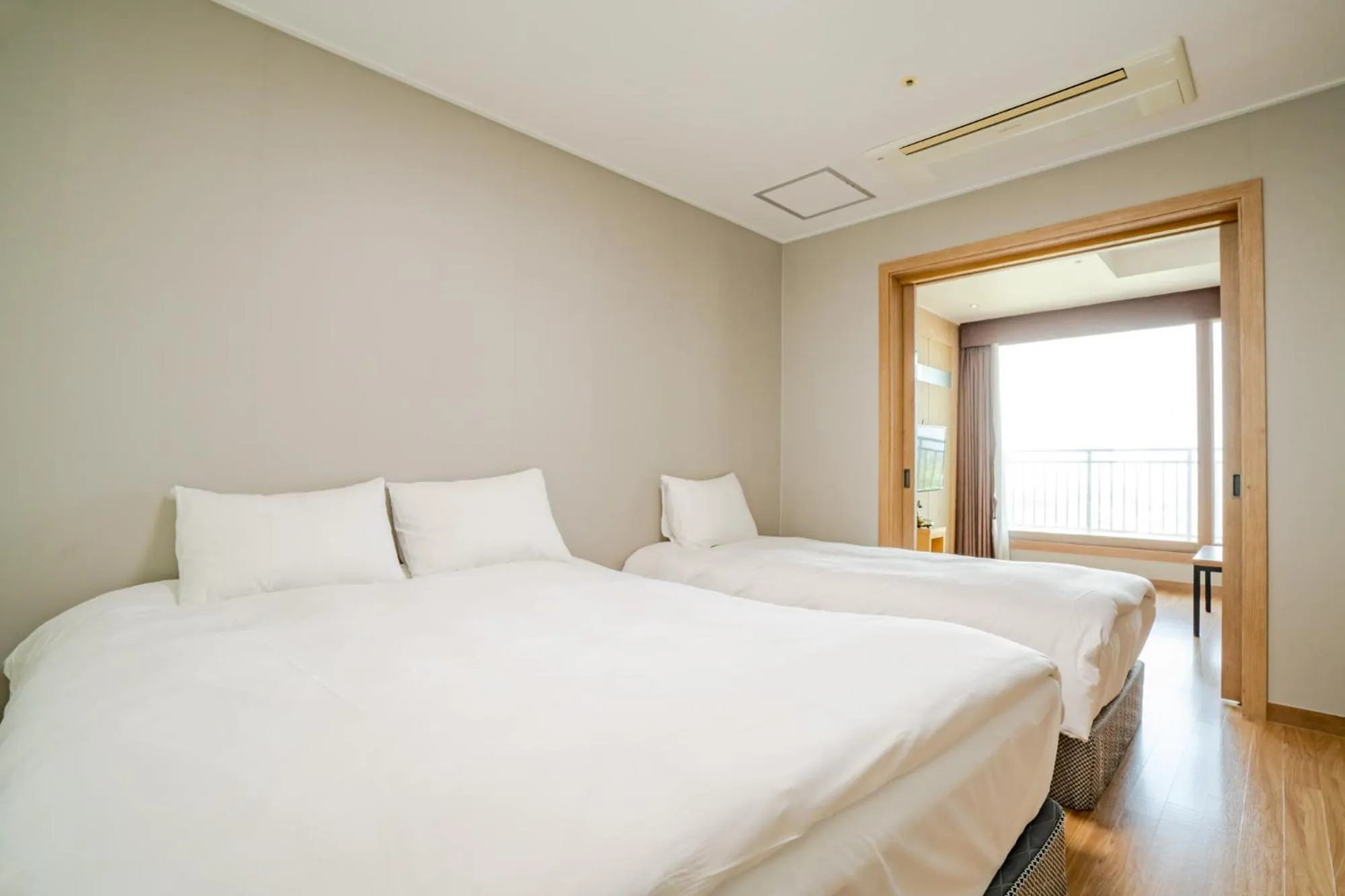 Property building, Bed in Eco Green Resort