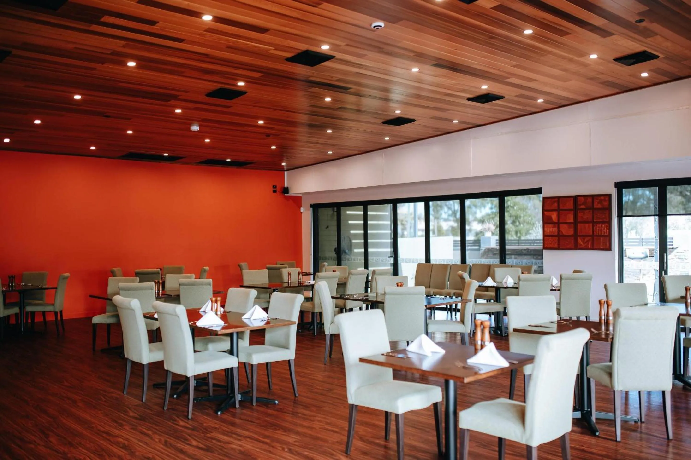 Restaurant/places to eat in Comfort Inn Moree