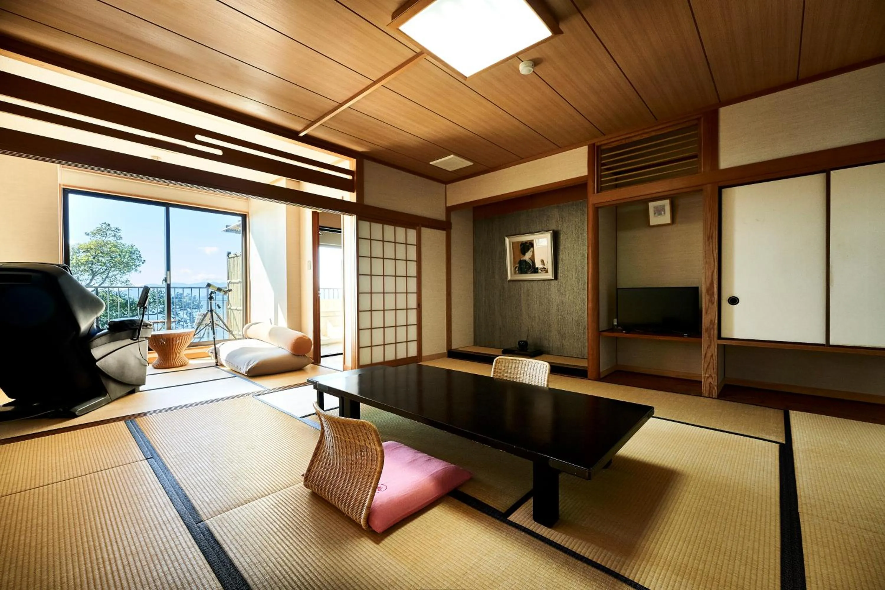 Photo of the whole room in Ryokan Beniayu