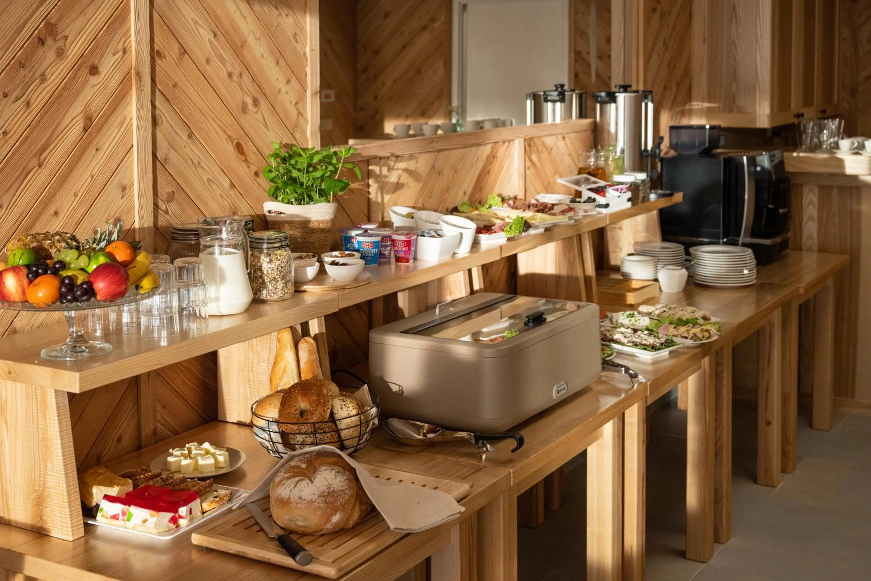 Buffet breakfast in Villa Tatrica