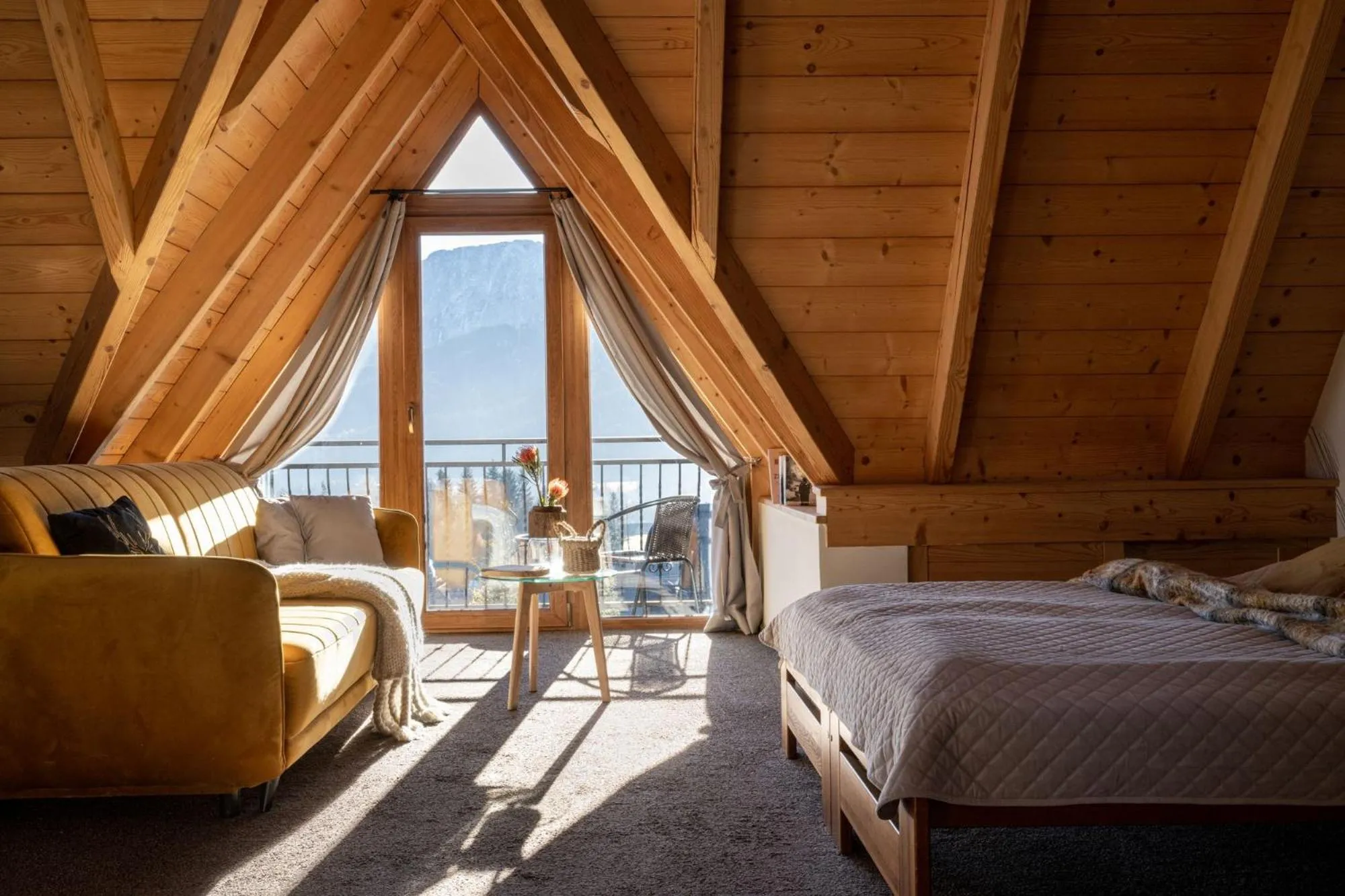 Bed in Villa Tatrica