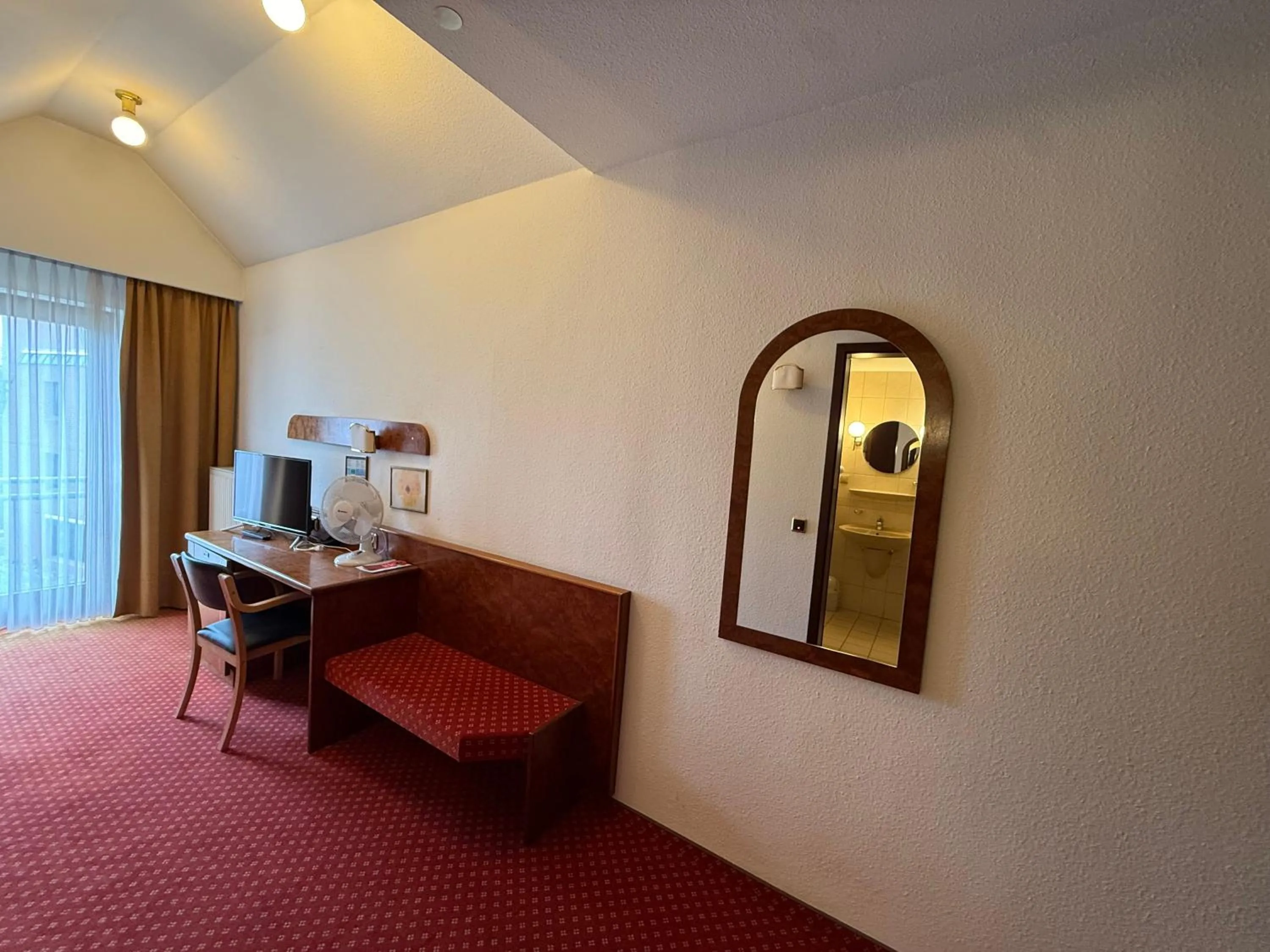 Photo of the whole room in Hotel Post Viernheim