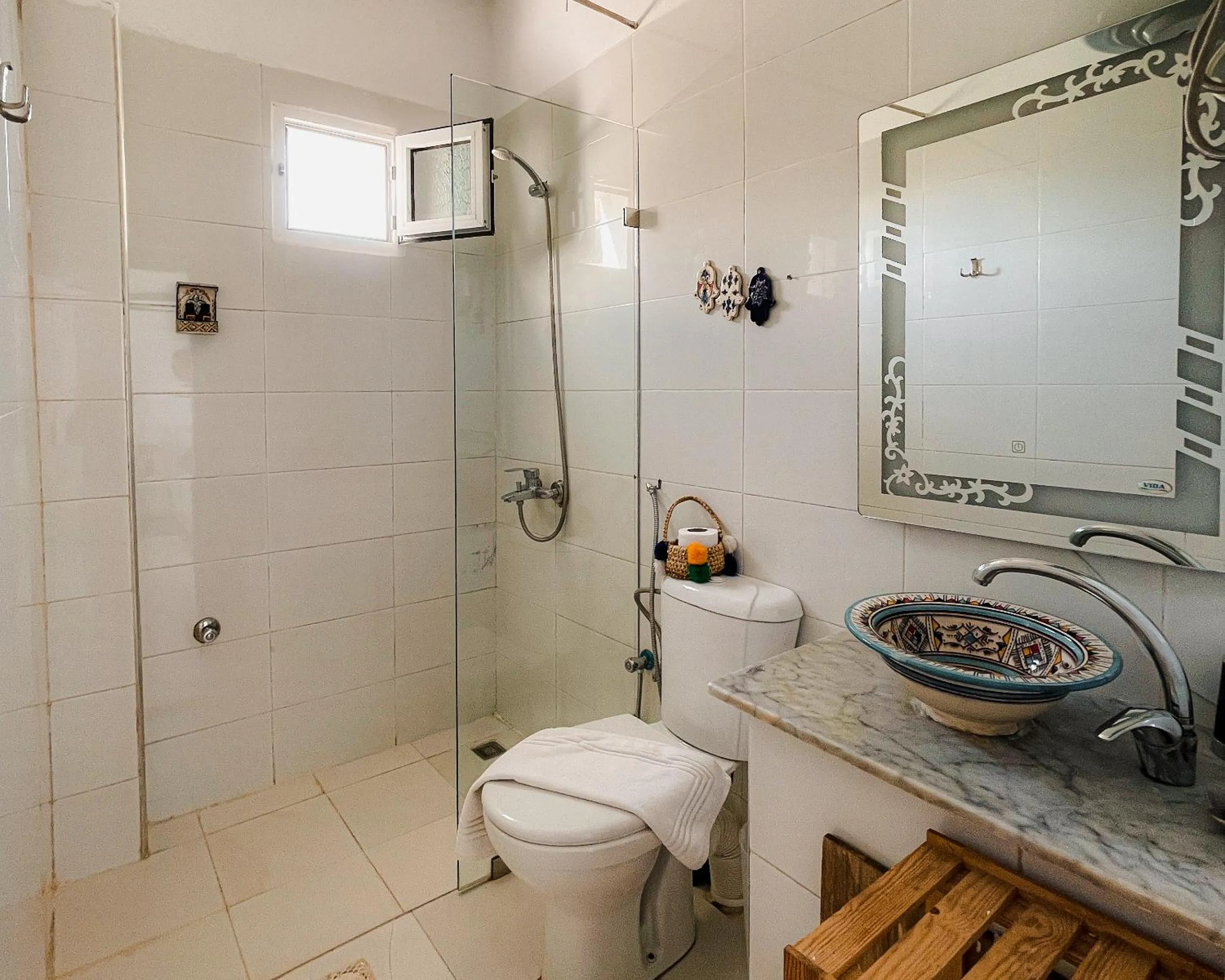 Shower in Hotel Princesse Ilham