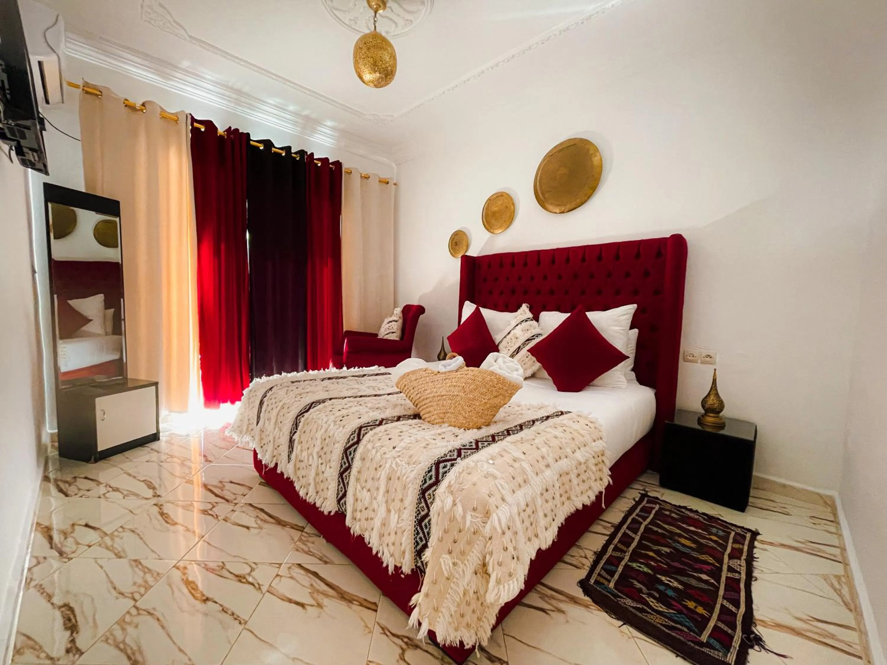 Bedroom, Bed in Hotel Princesse Ilham