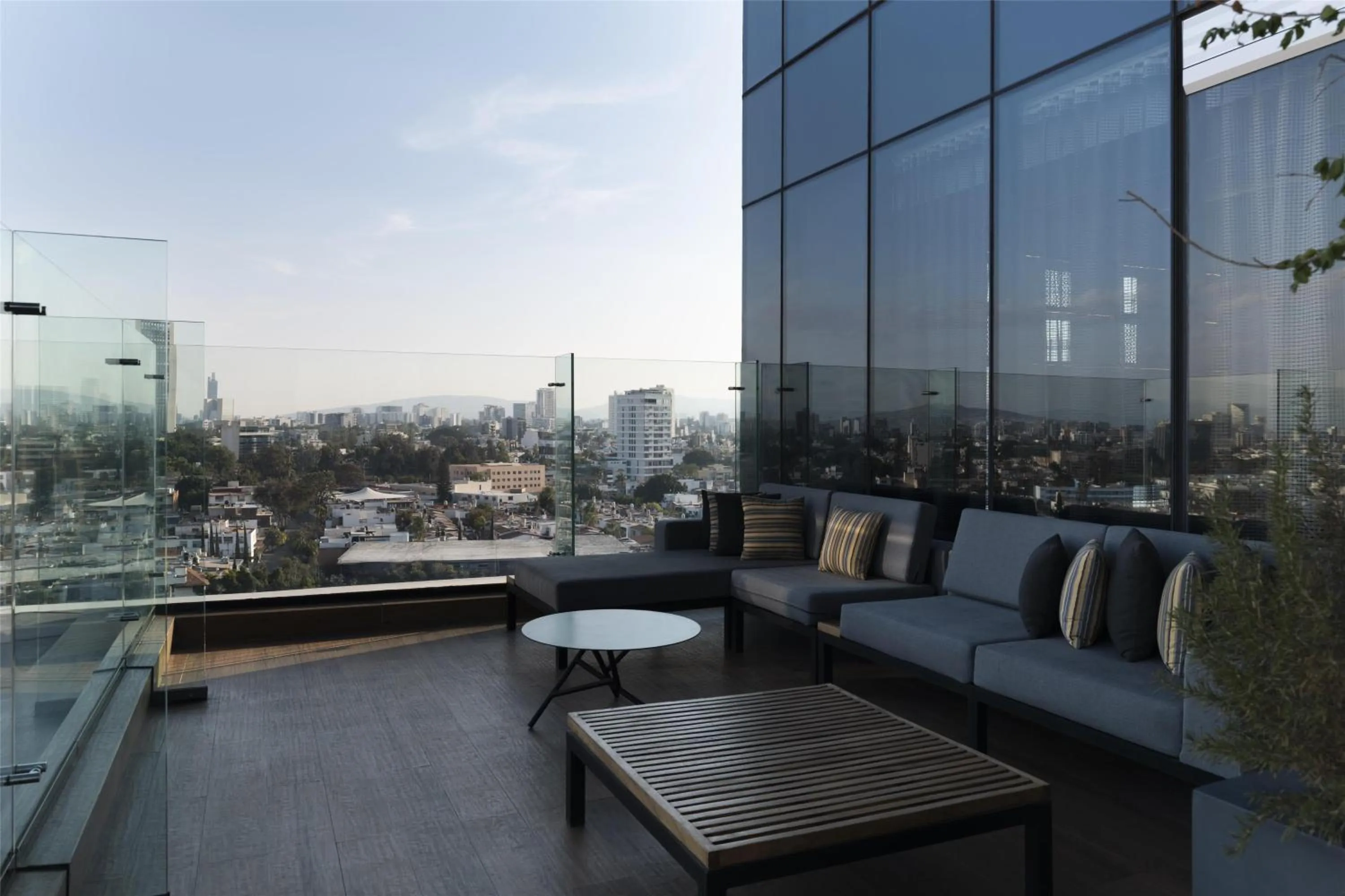 Property building in Hilton Guadalajara Midtown