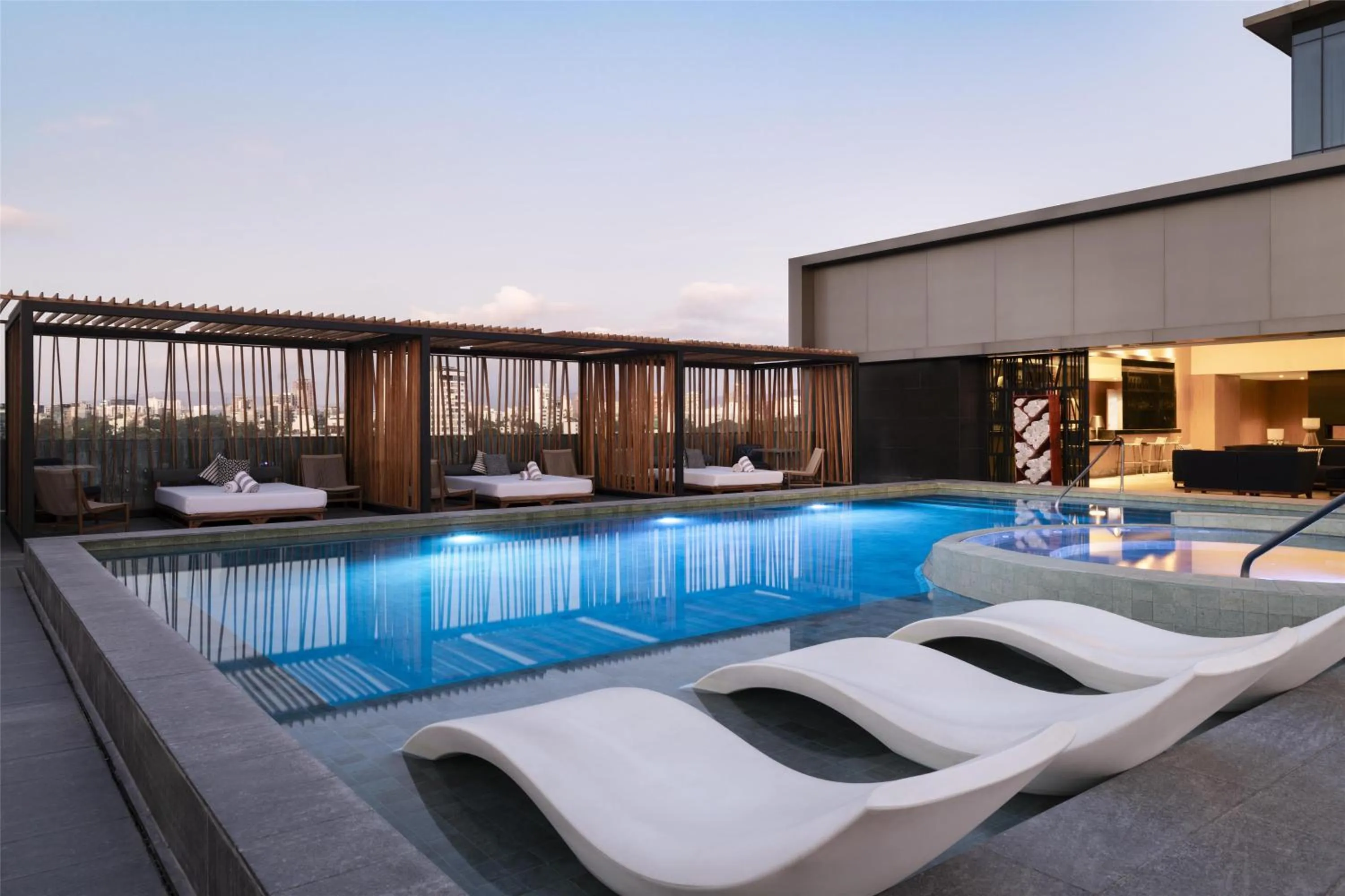 Pool view in Hilton Guadalajara Midtown