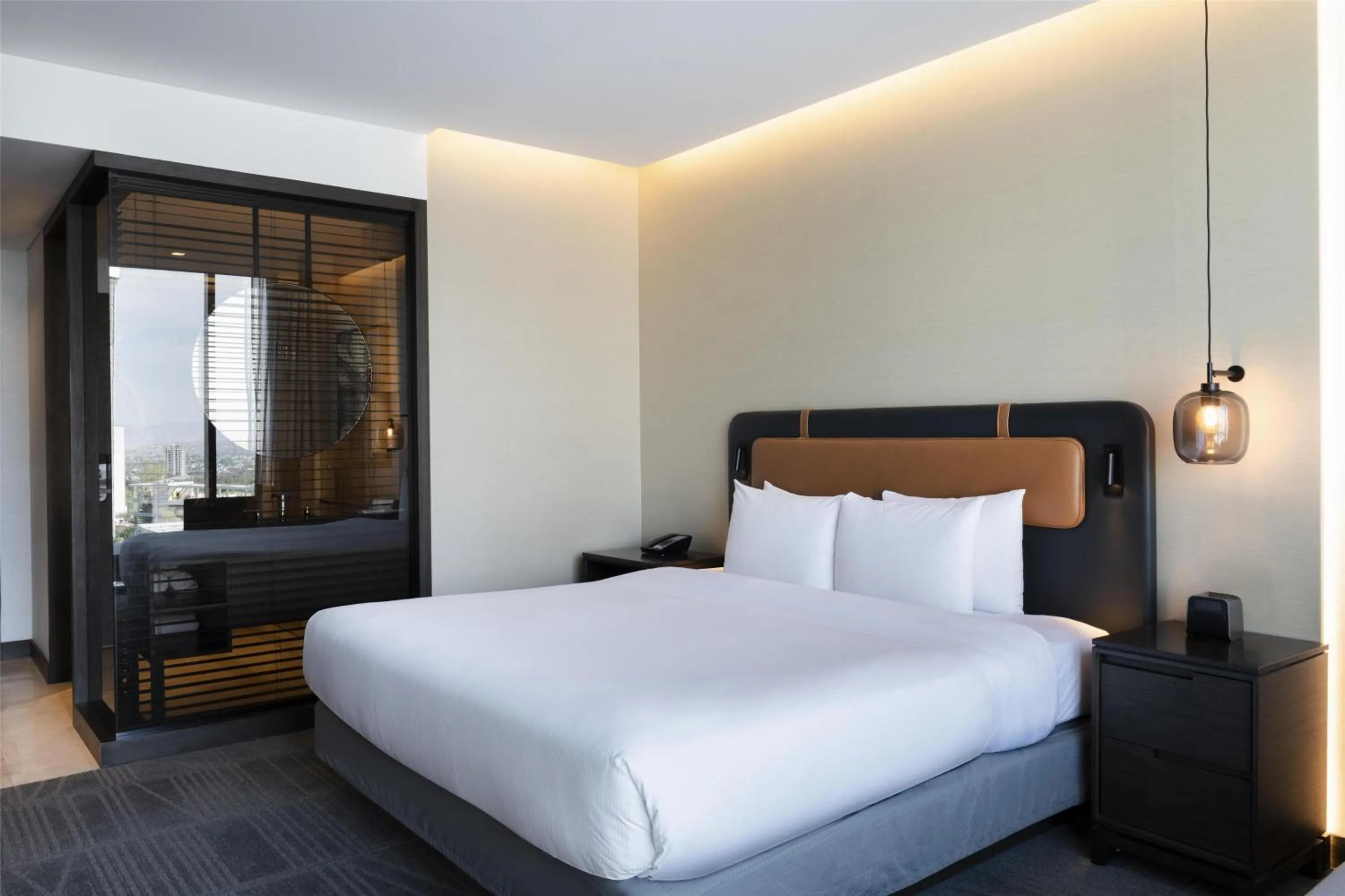 Bed in Hilton Guadalajara Midtown