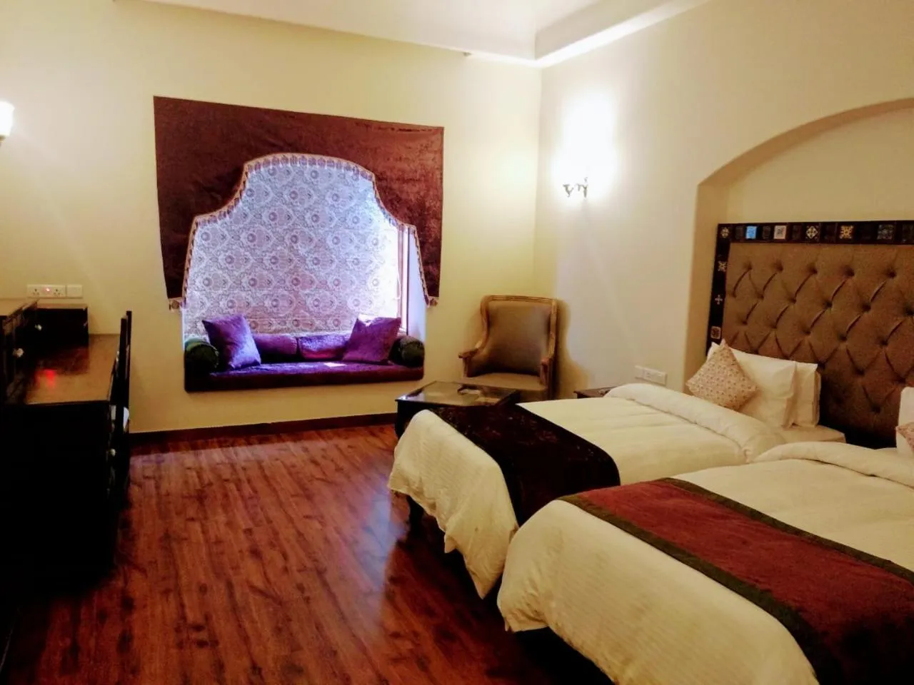 Photo of the whole room, Bed in Sairafort Sarovar Portico
