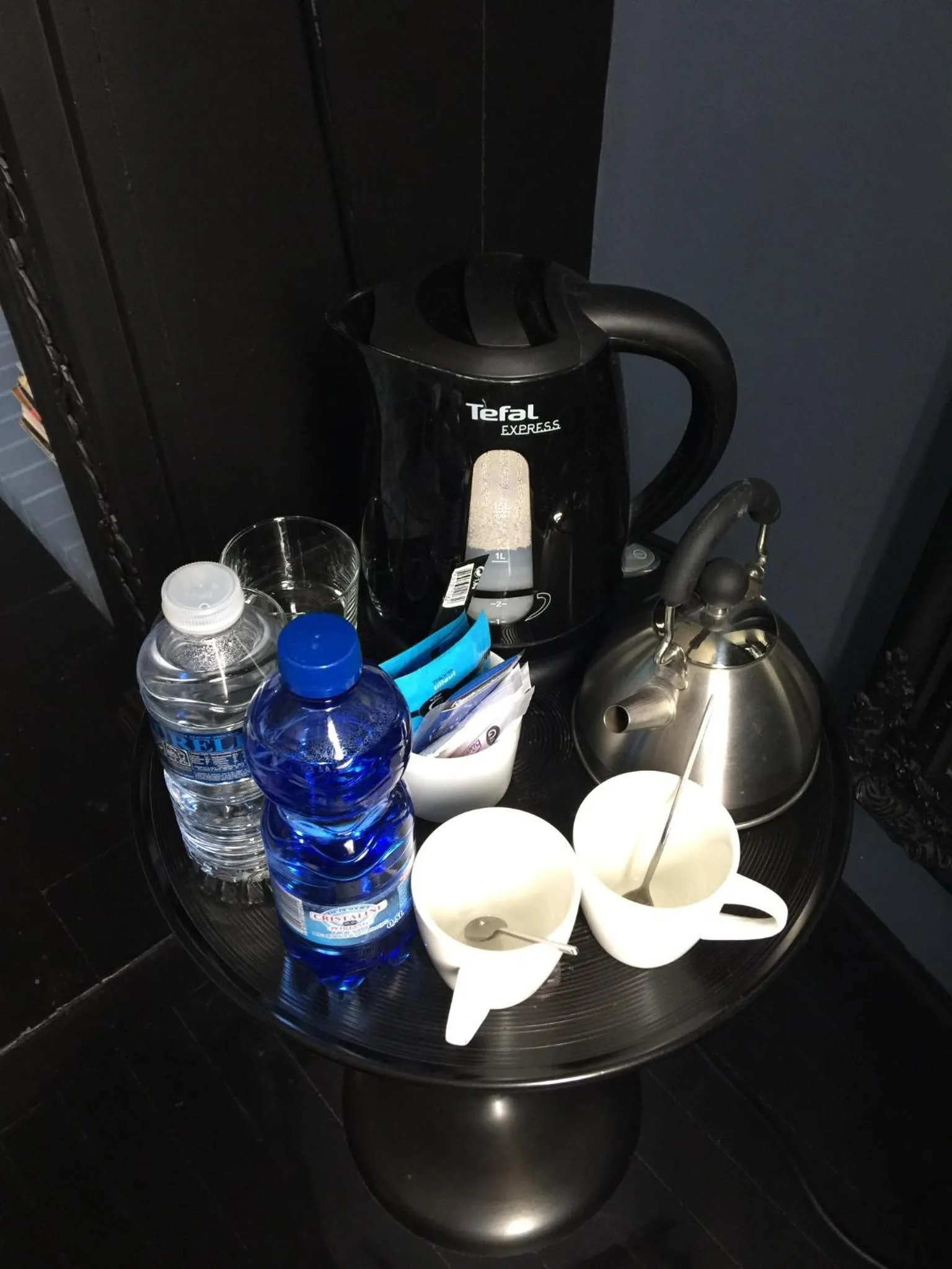 Coffee/tea facilities in La Villa 1901