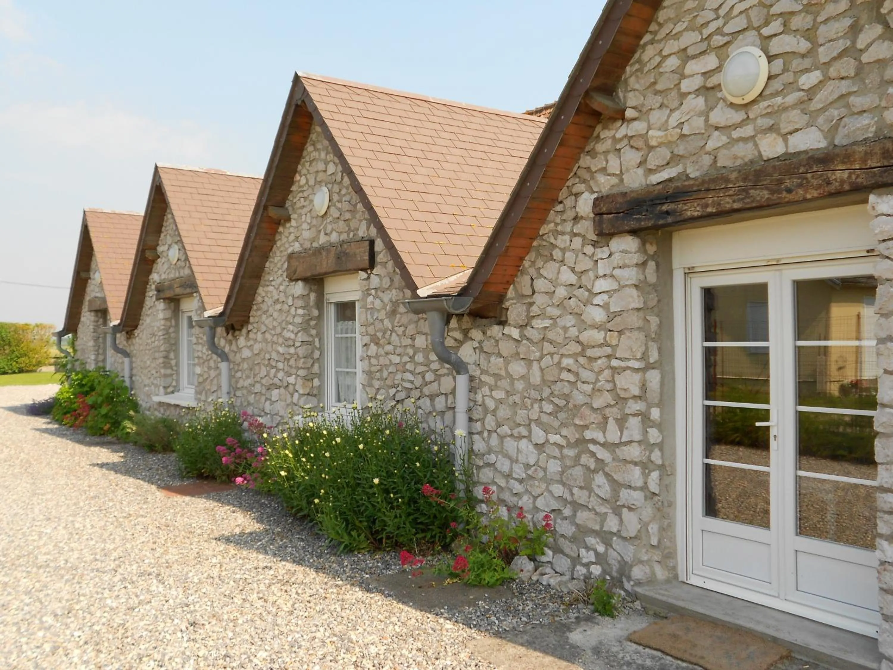 Facade/entrance in Les Portes Du Hable