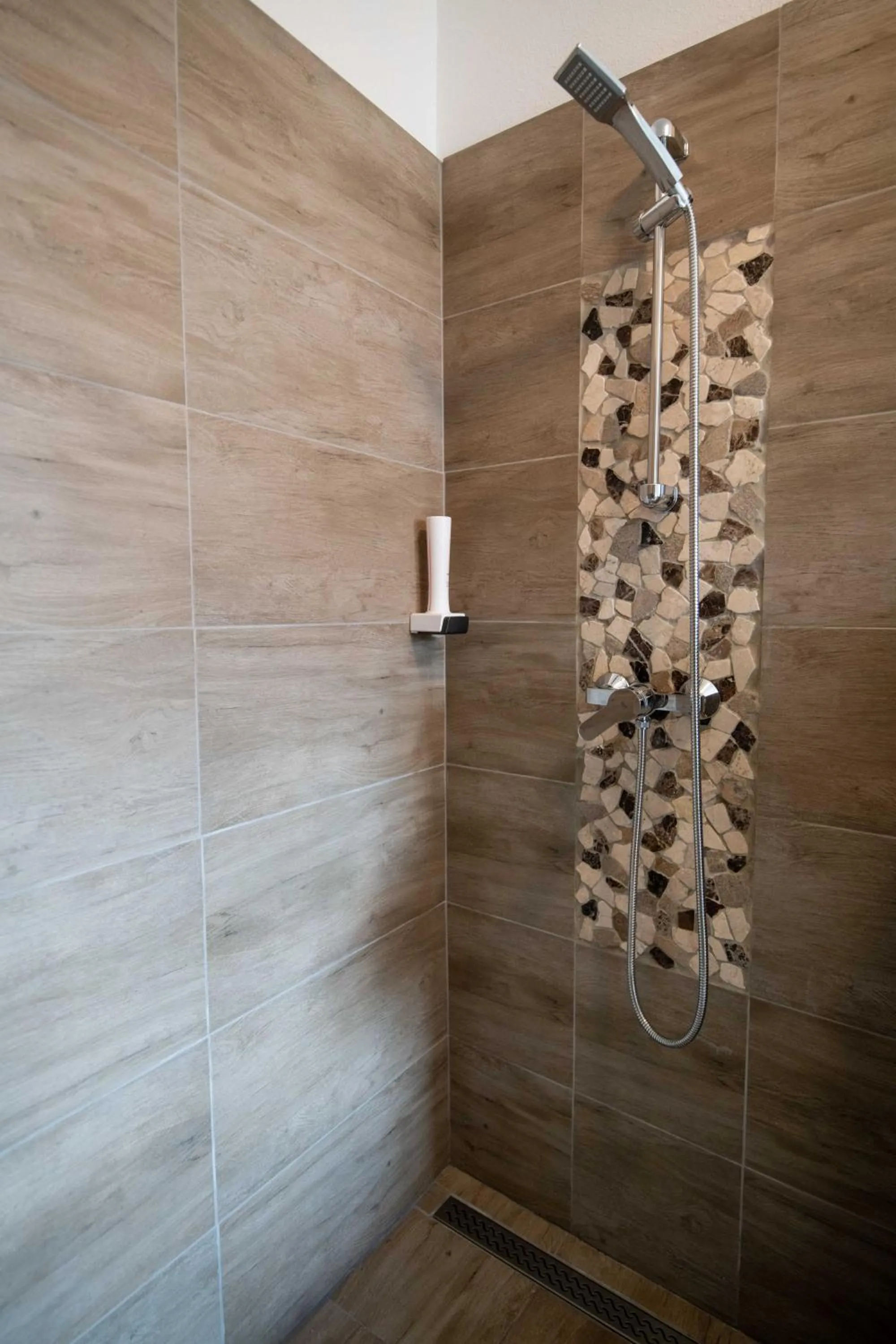 Shower in Guesthouse Stari Mayr