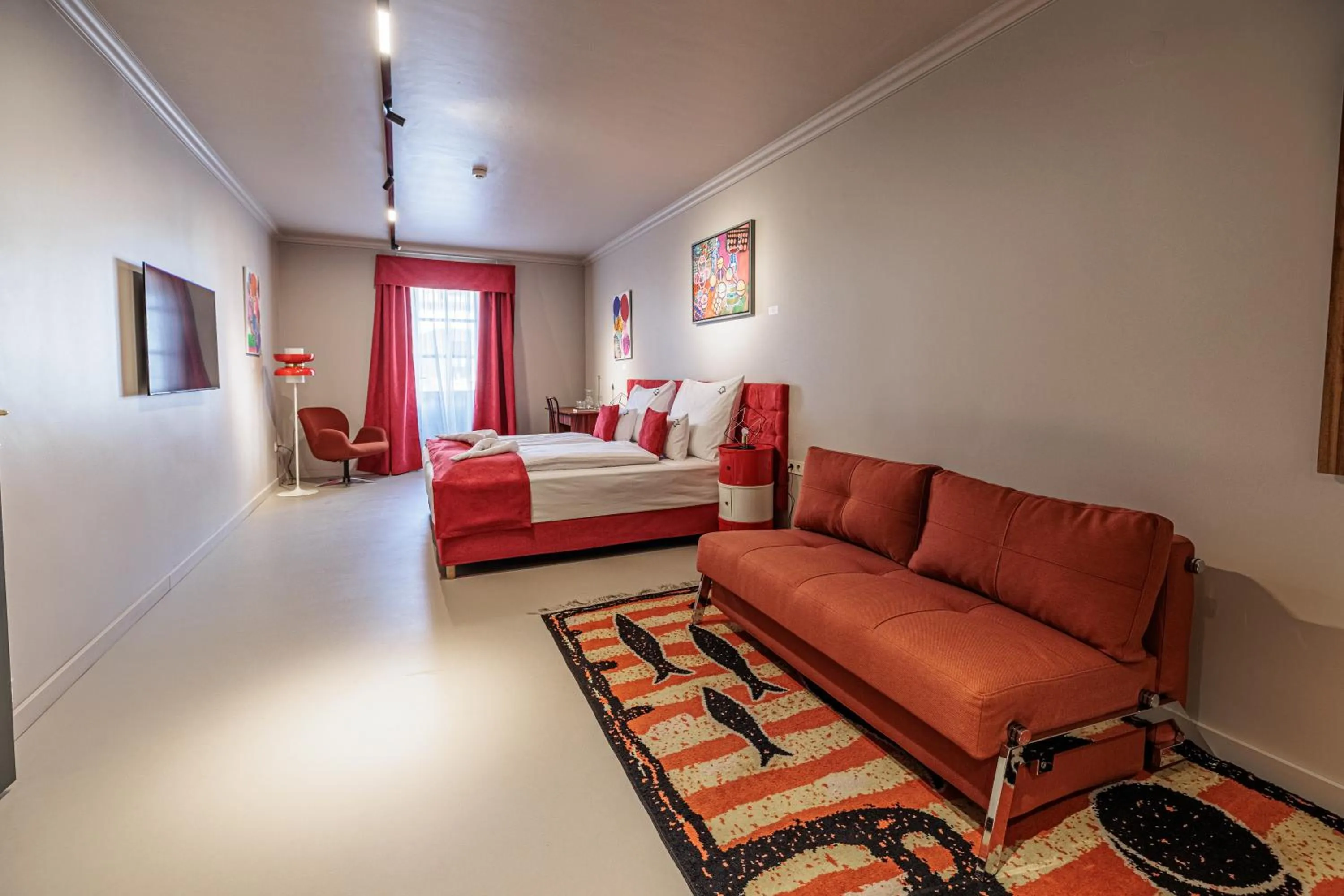 Photo of the whole room, Bed in Barka Galéria Hotel és Étterem