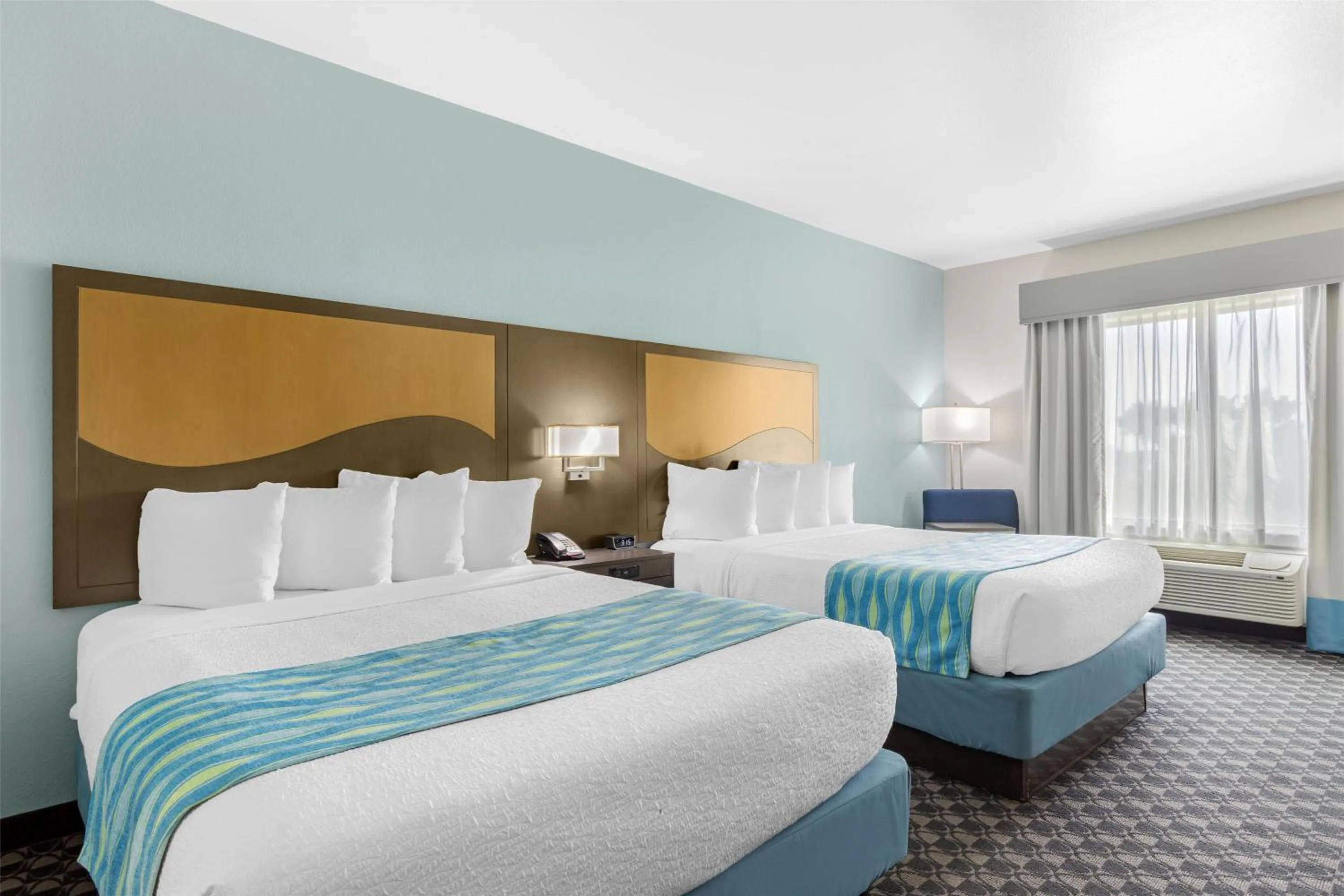 Bedroom, Bed in Best Western Plus Waller Hotel