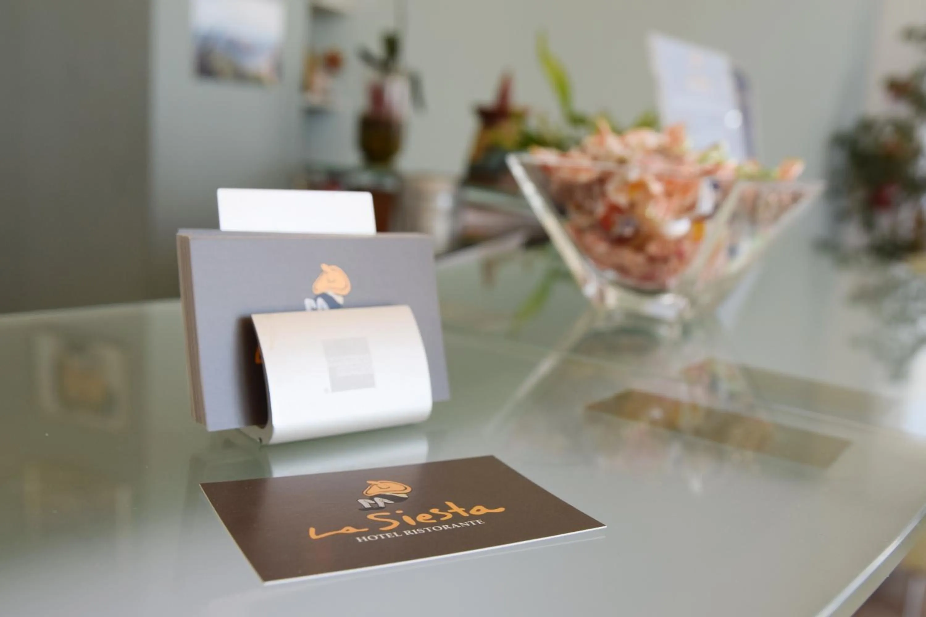 Restaurant/places to eat in Hotel La Siesta