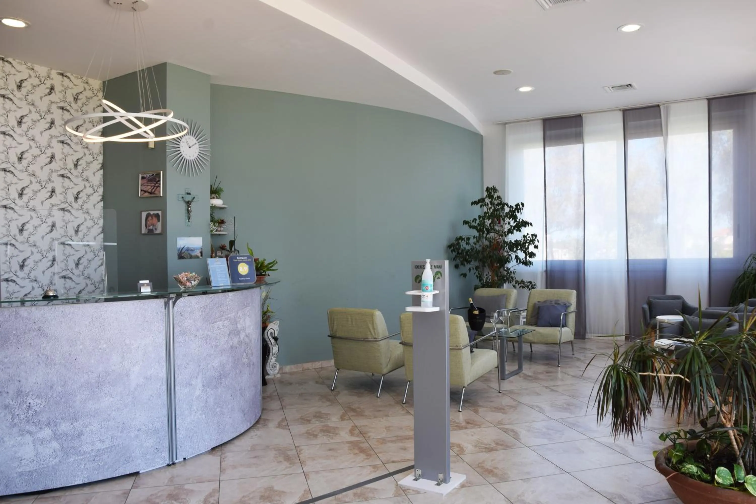 Lobby or reception in Hotel La Siesta