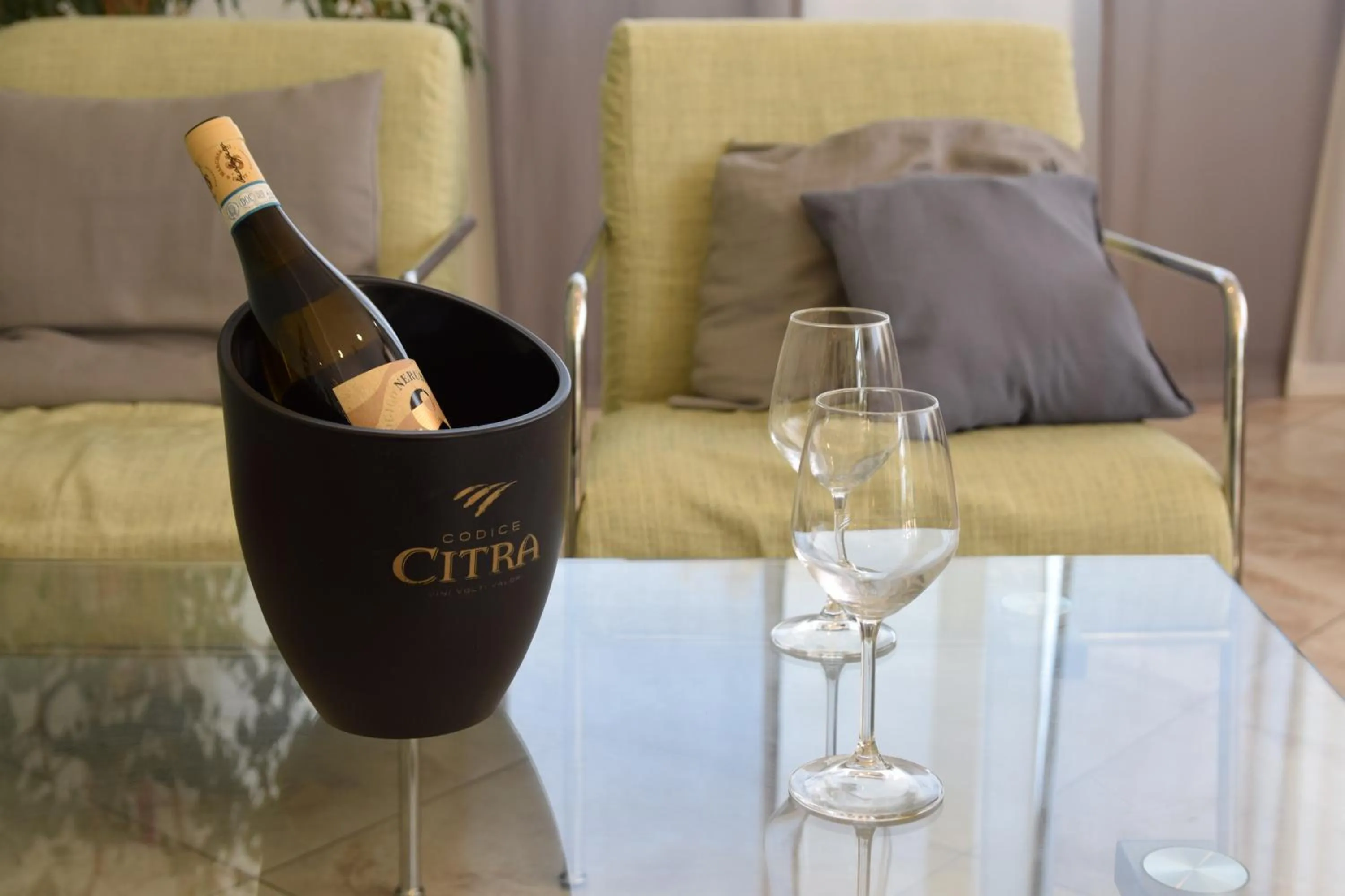 Restaurant/places to eat in Hotel La Siesta