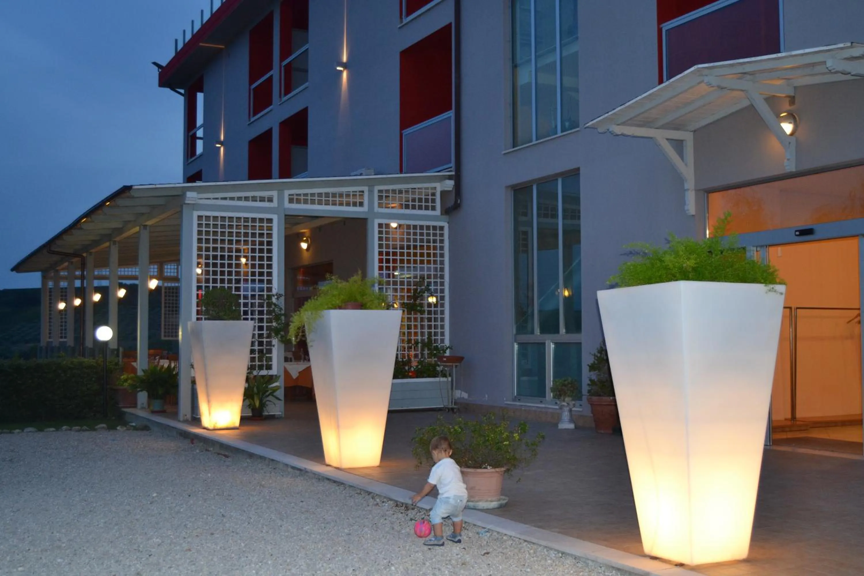 Restaurant/places to eat in Hotel La Siesta