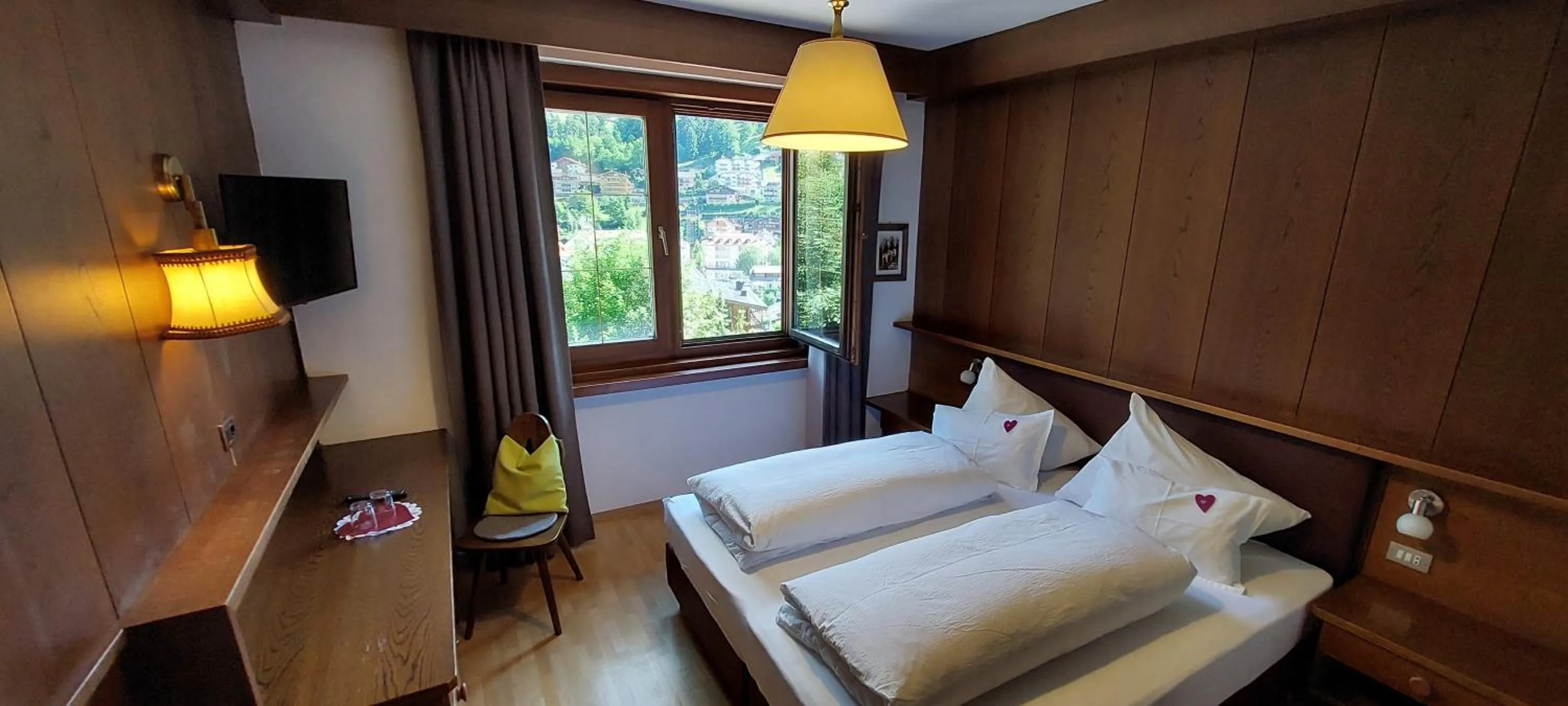 Bed in Garni Panoramik