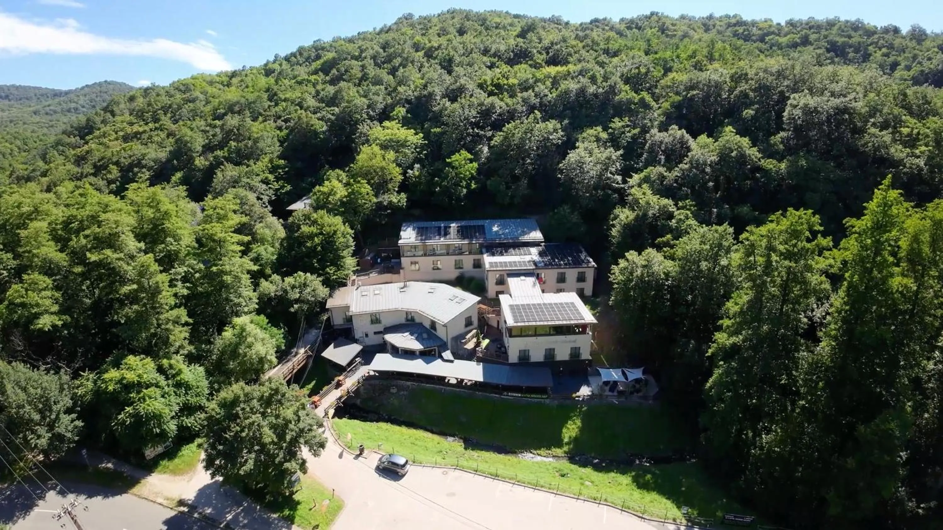 Property building in Patak Park Hotel Visegrád