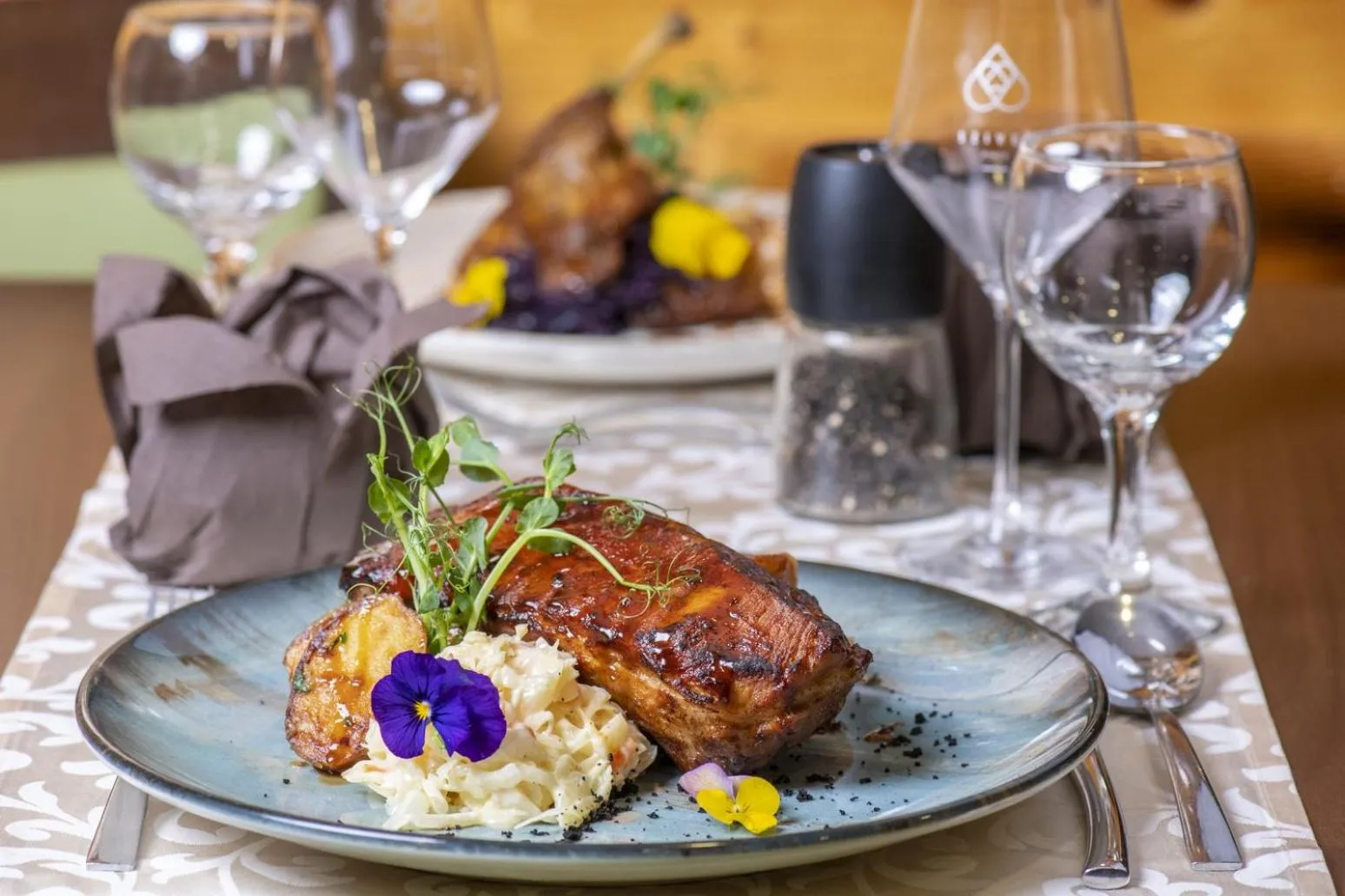 Restaurant/places to eat in Patak Park Hotel Visegrád