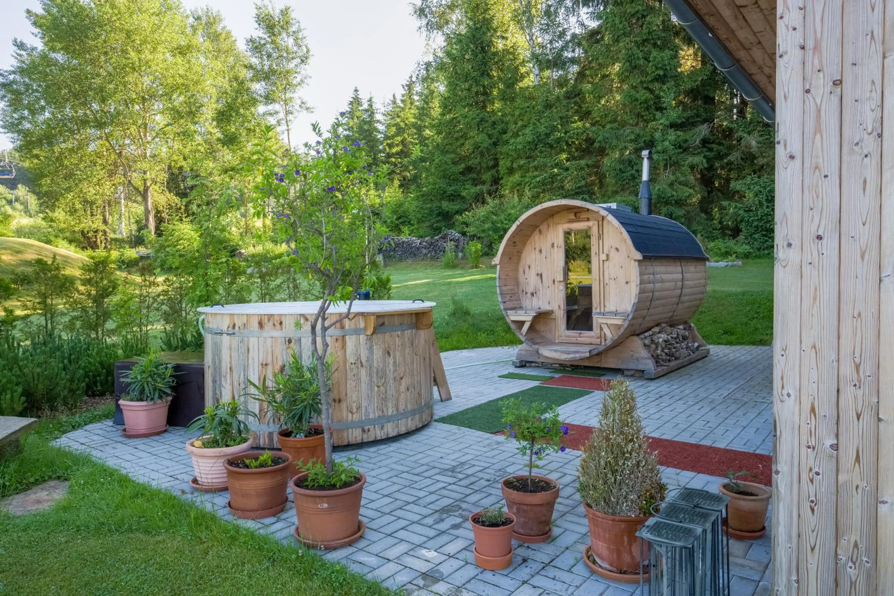 Hot Tub in Hotel SLUNEČNÁ LOUKA