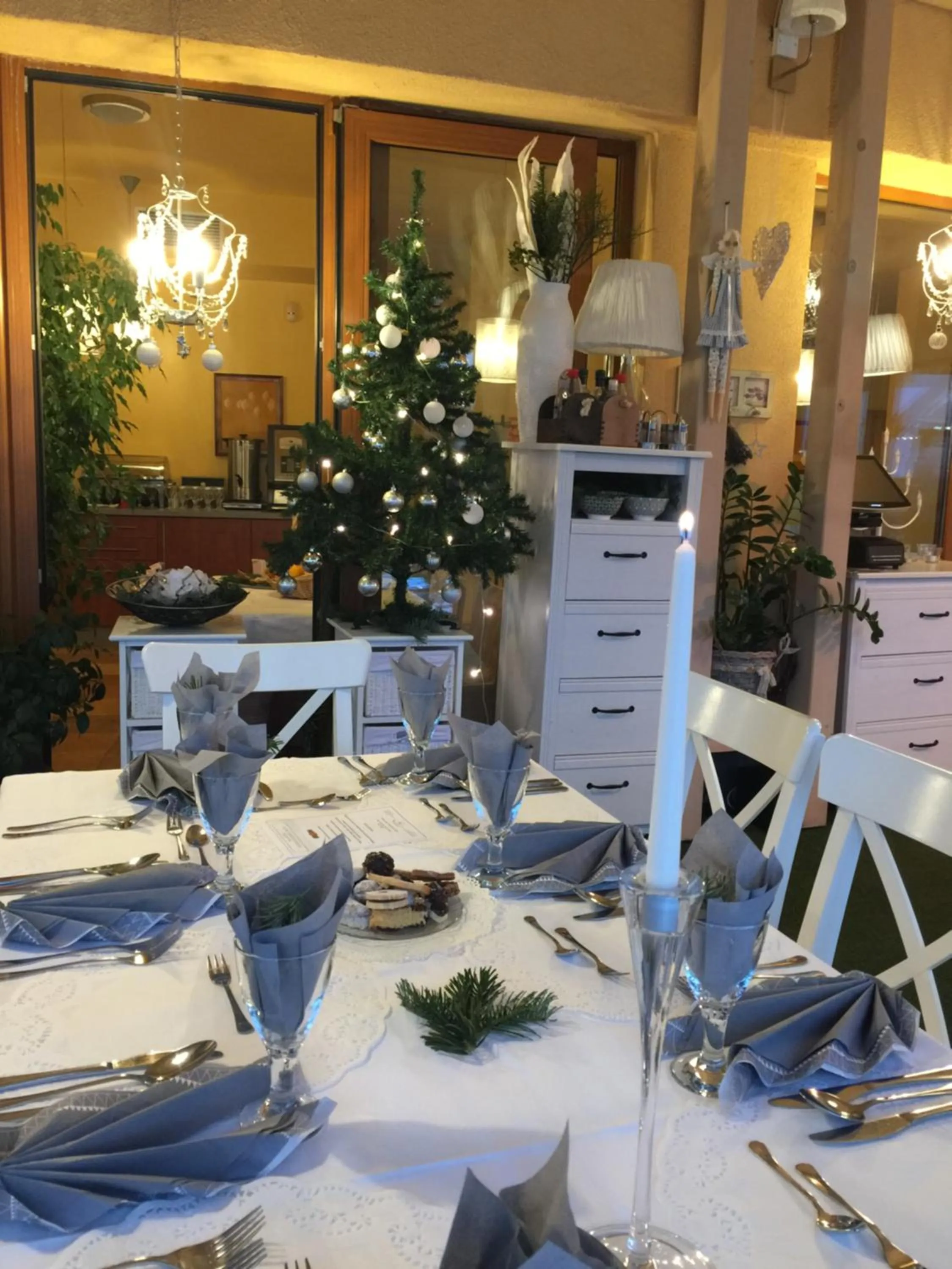 Restaurant/places to eat in Hotel SLUNEČNÁ LOUKA