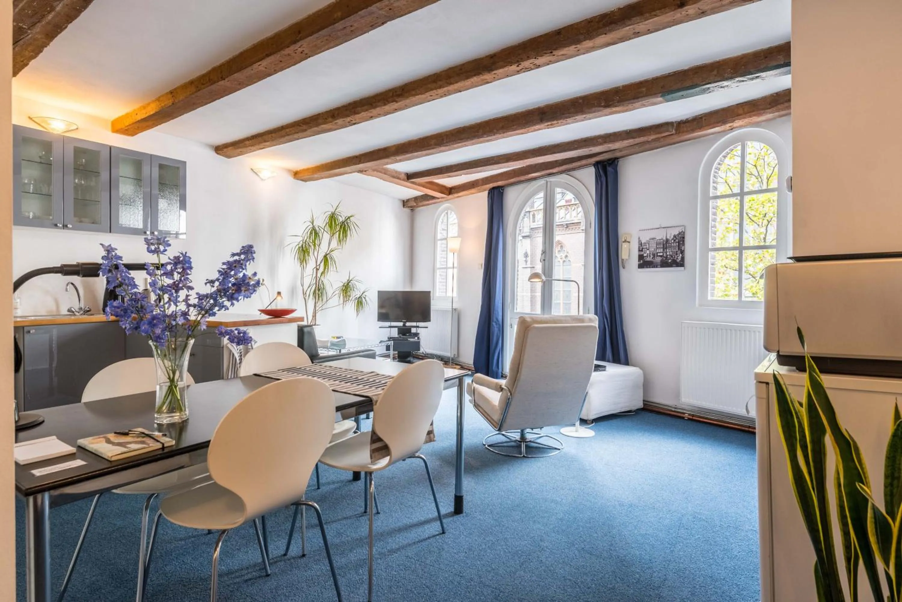 Living room in Anny's Warehouse City Centre!