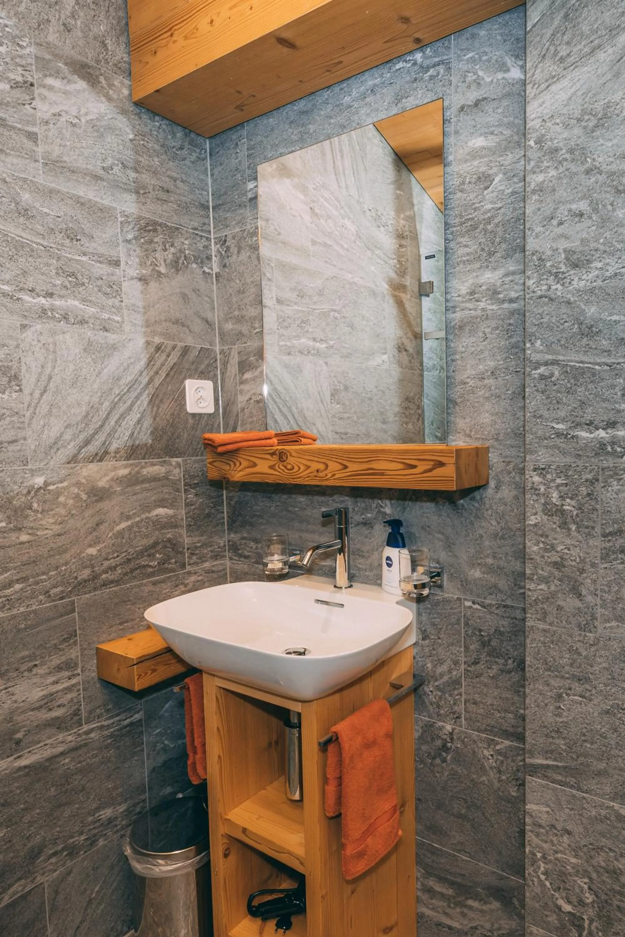 Bathroom in Apart Lodge belMont
