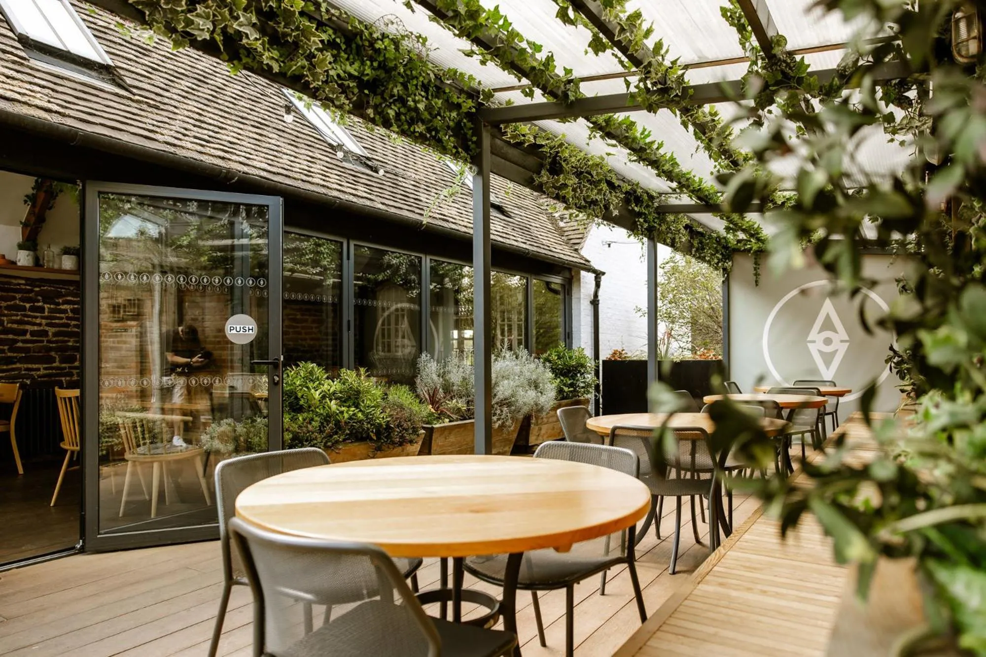Dining area in The George Inn
