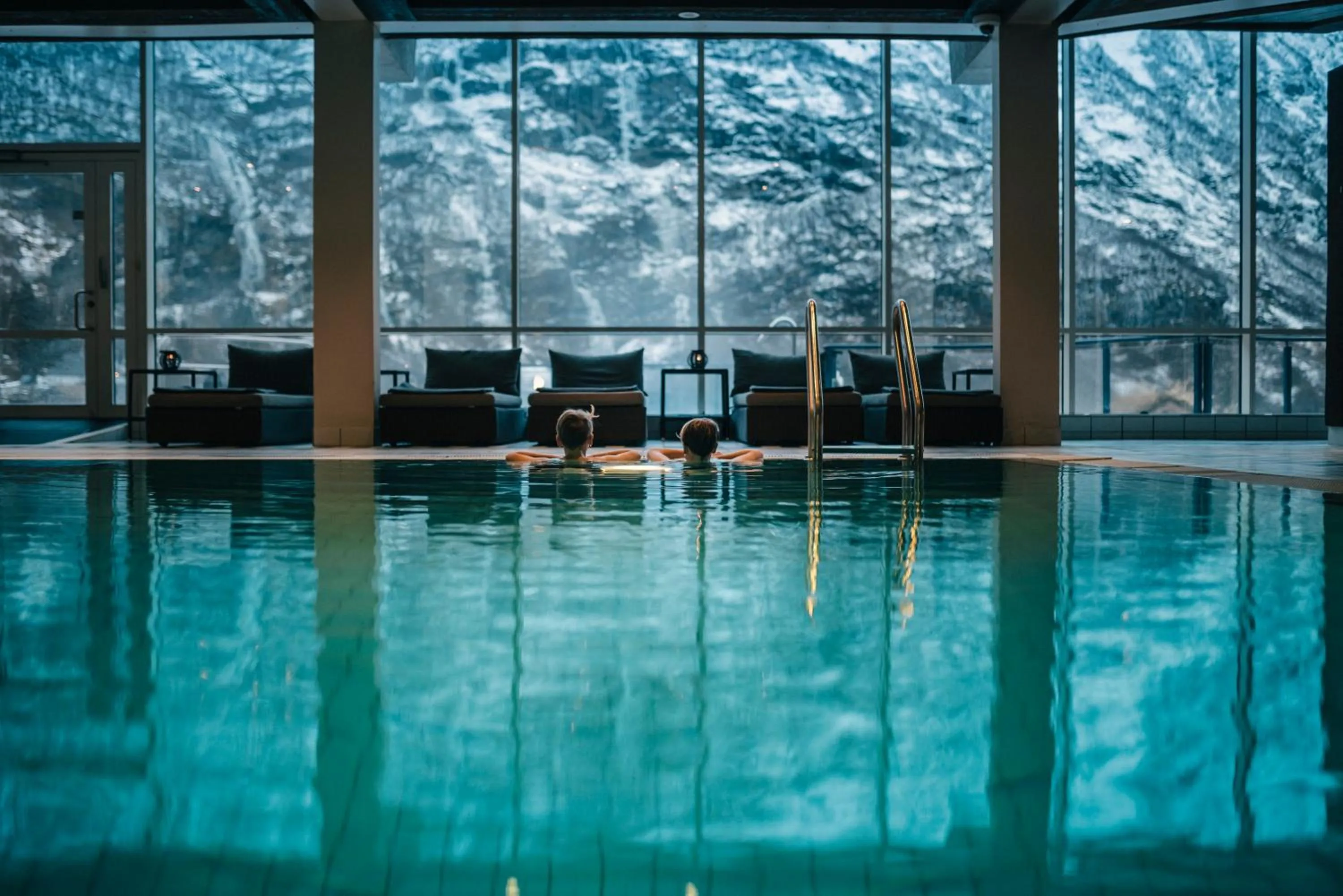 Swimming pool in Hotel Union Geiranger Bad & Spa