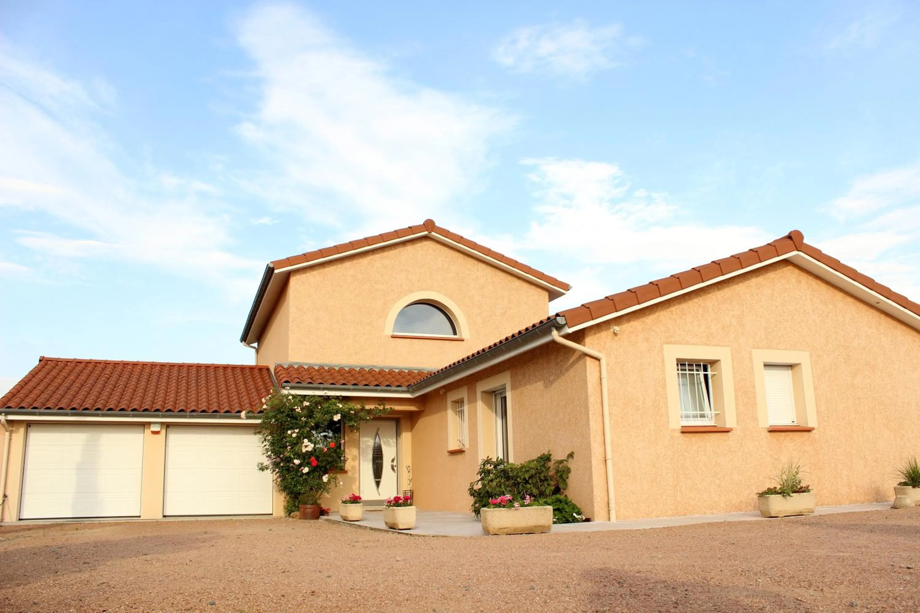 Facade/entrance in Le Clos des Malézolles