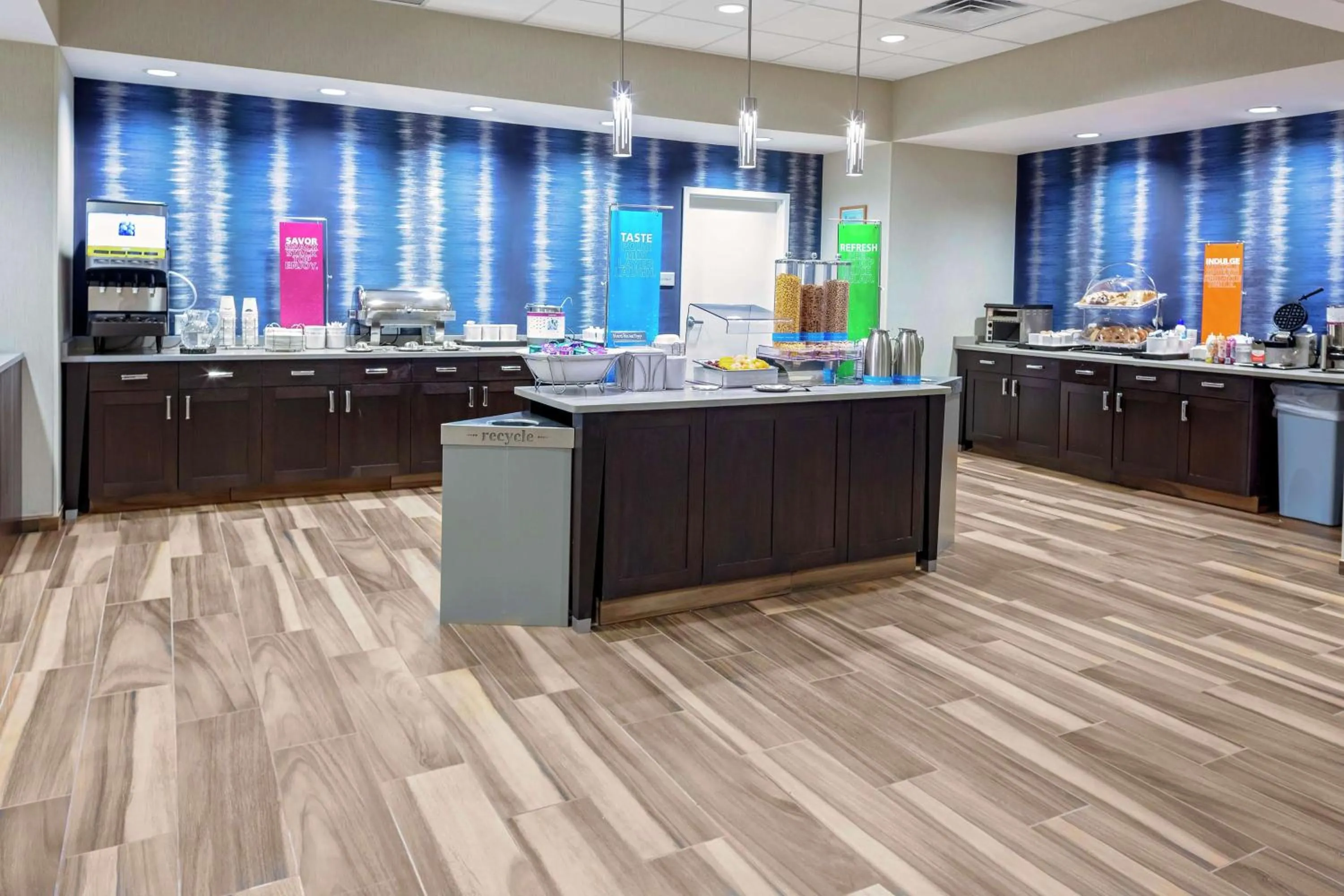 Breakfast in Hampton Inn Cranbury