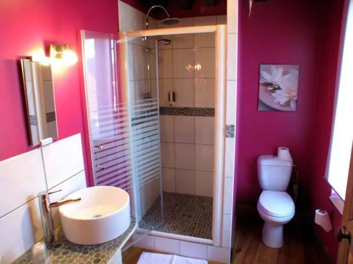 Bathroom in L'Ancien Presbytère