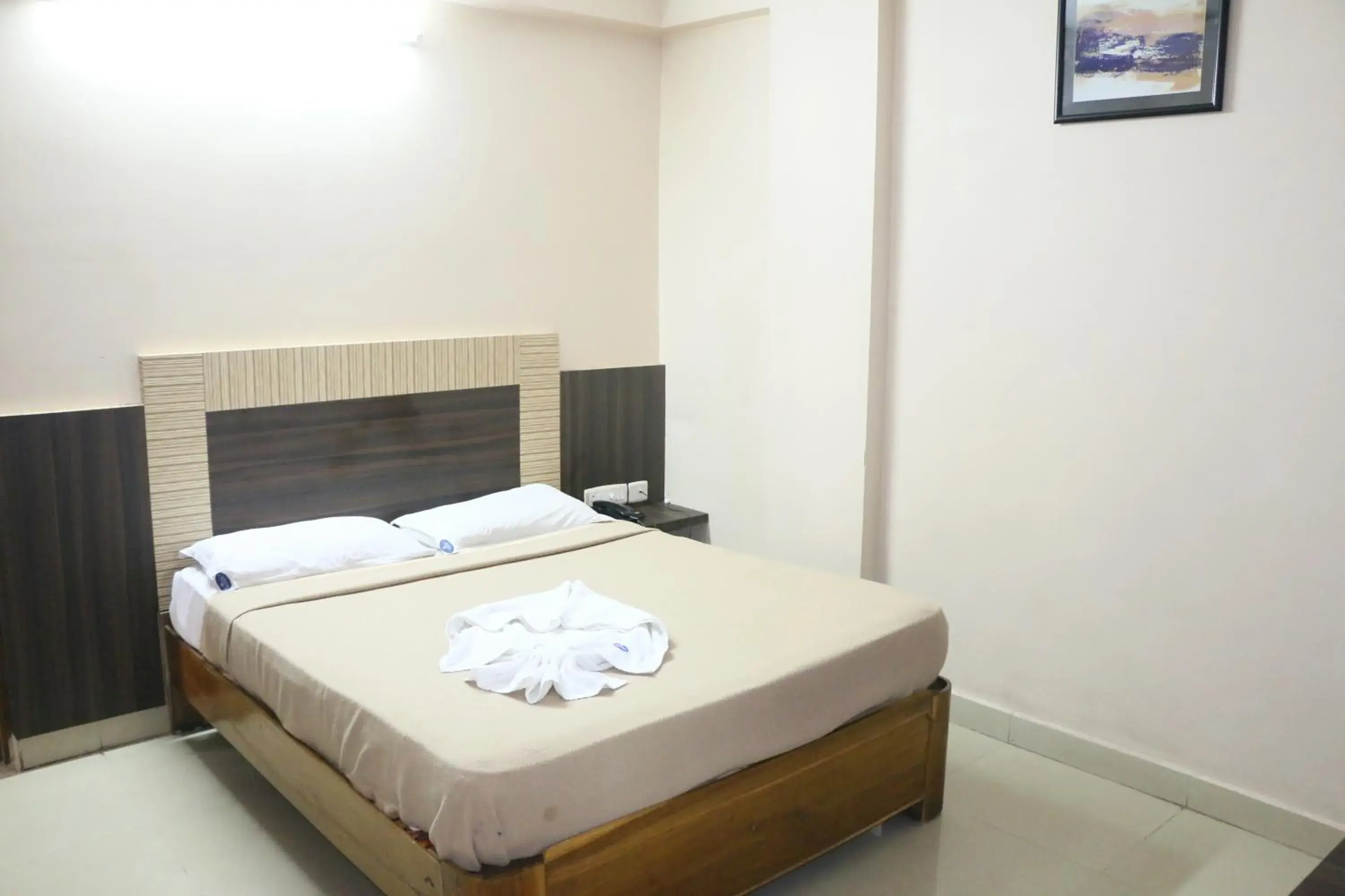 Executive Room - single occupancy in Hotel Akshaya Executive Room - single occupancy in Hotel Akshaya