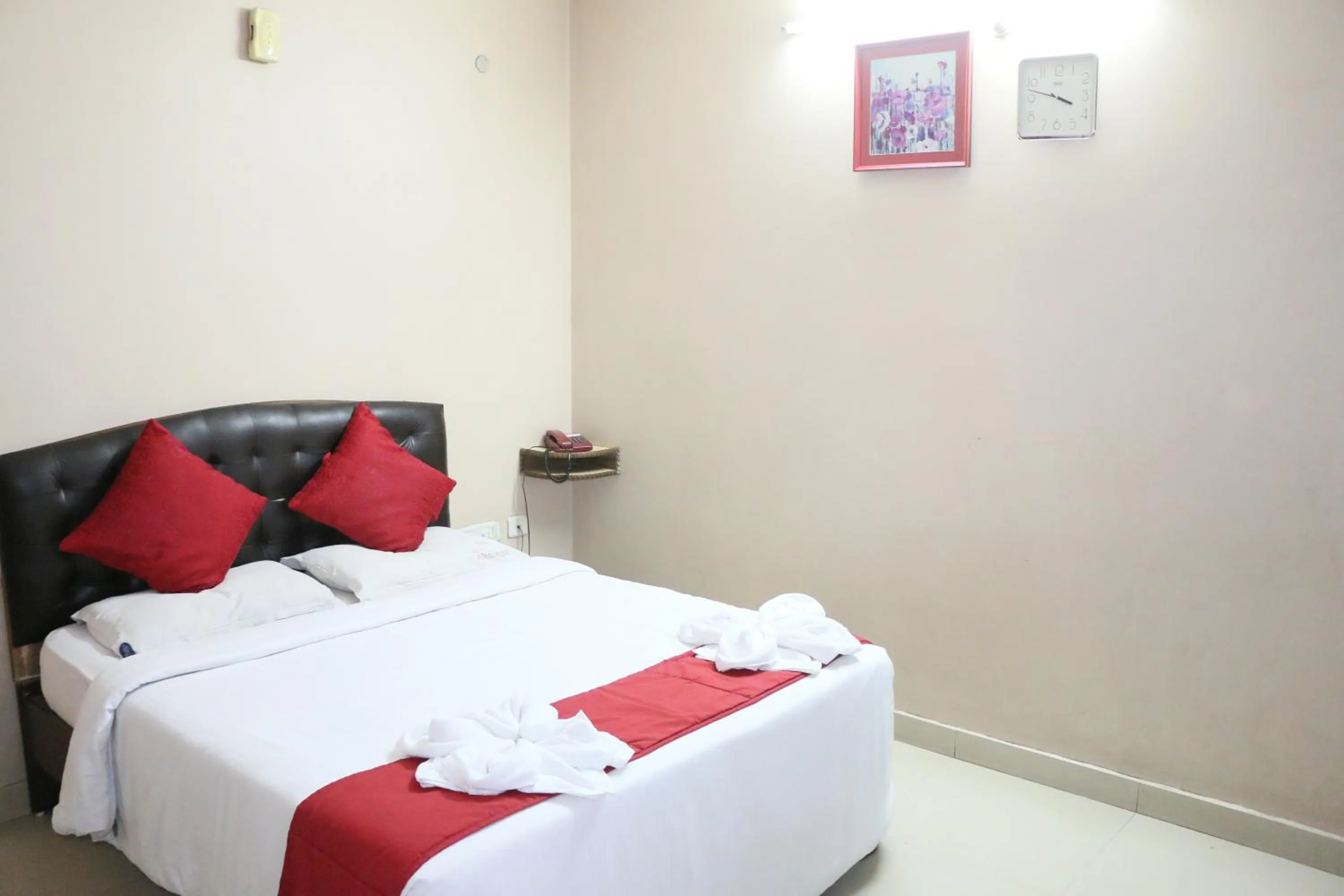 Bedroom in Hotel Akshaya