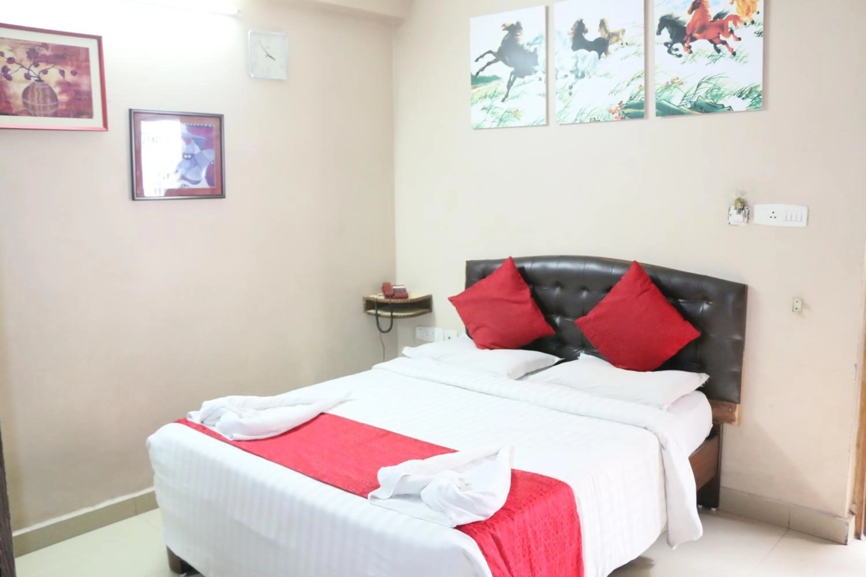 Bedroom in Hotel Akshaya