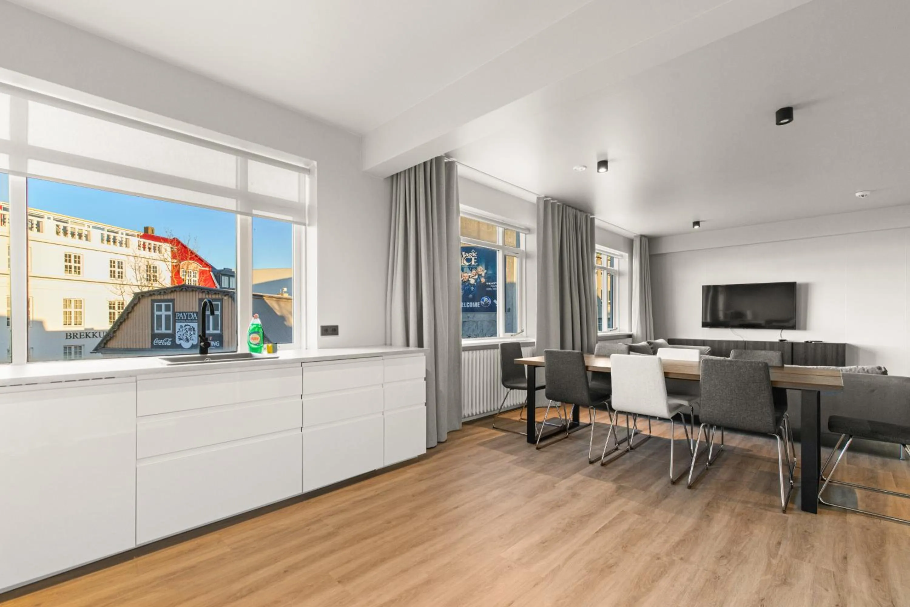 TV and multimedia in Odinn Reykjavik Skolavordustigur Apartments