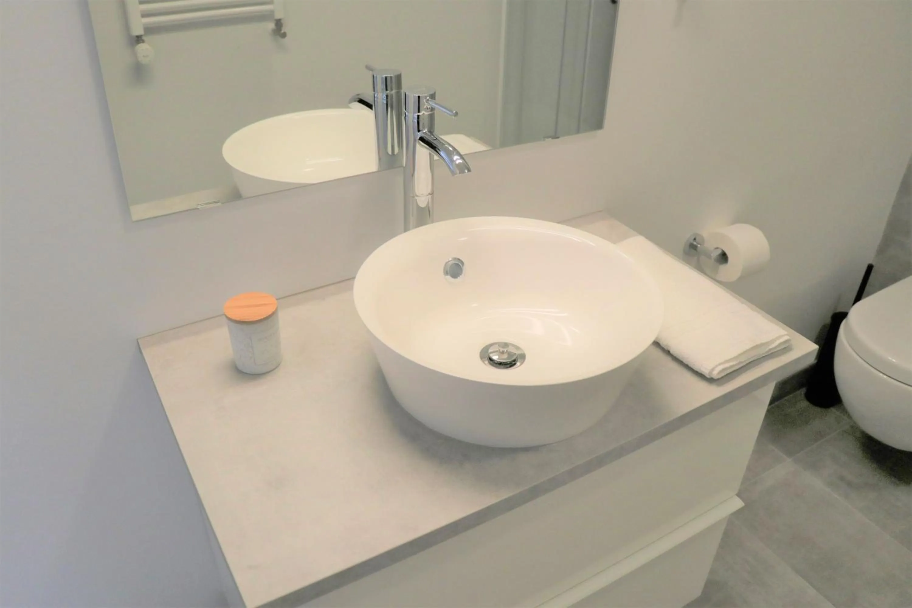 Bathroom in Odinn Reykjavik Skolavordustigur Apartments