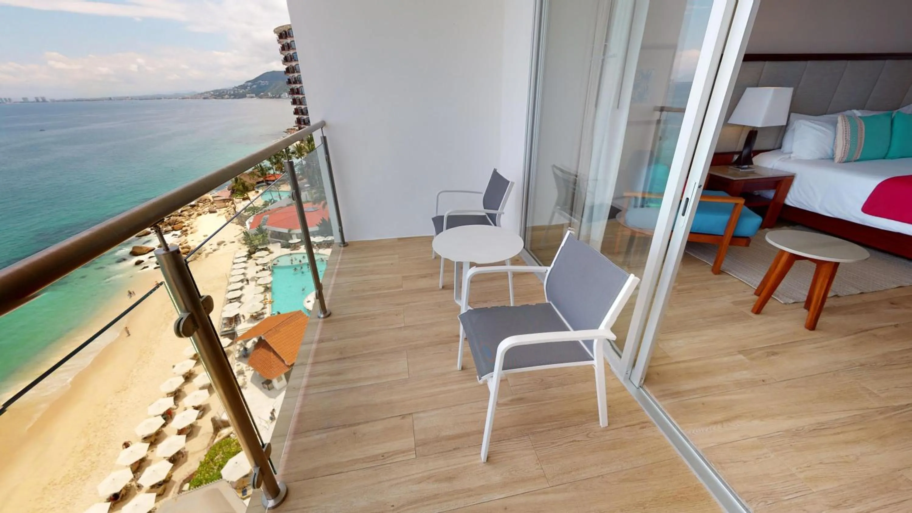 Deluxe Double Room with Sea View in Grand Park Royal Puerto Vallarta - All Inclusive