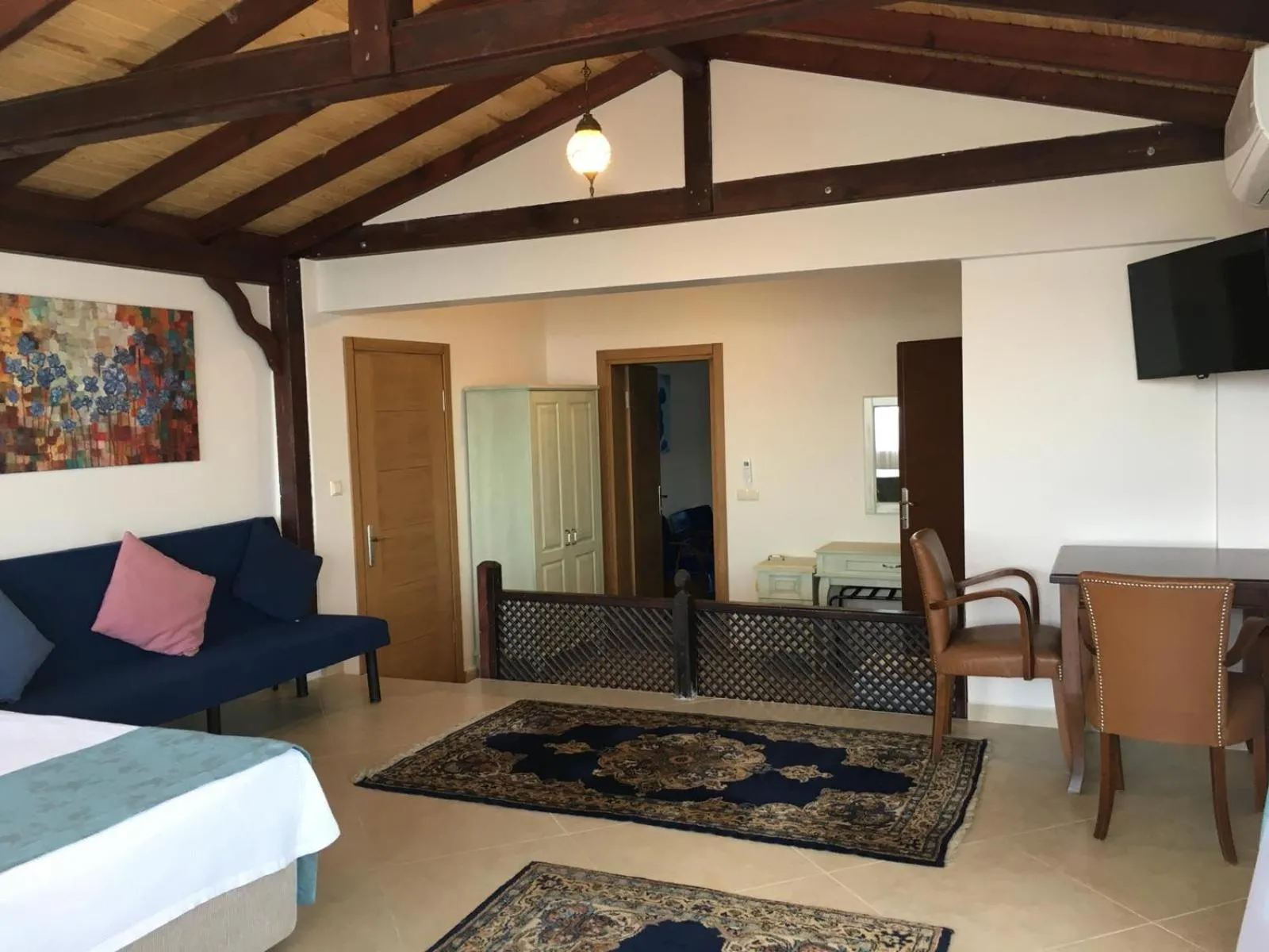 Seating area in Sapanca Dilek Konagi Hotel