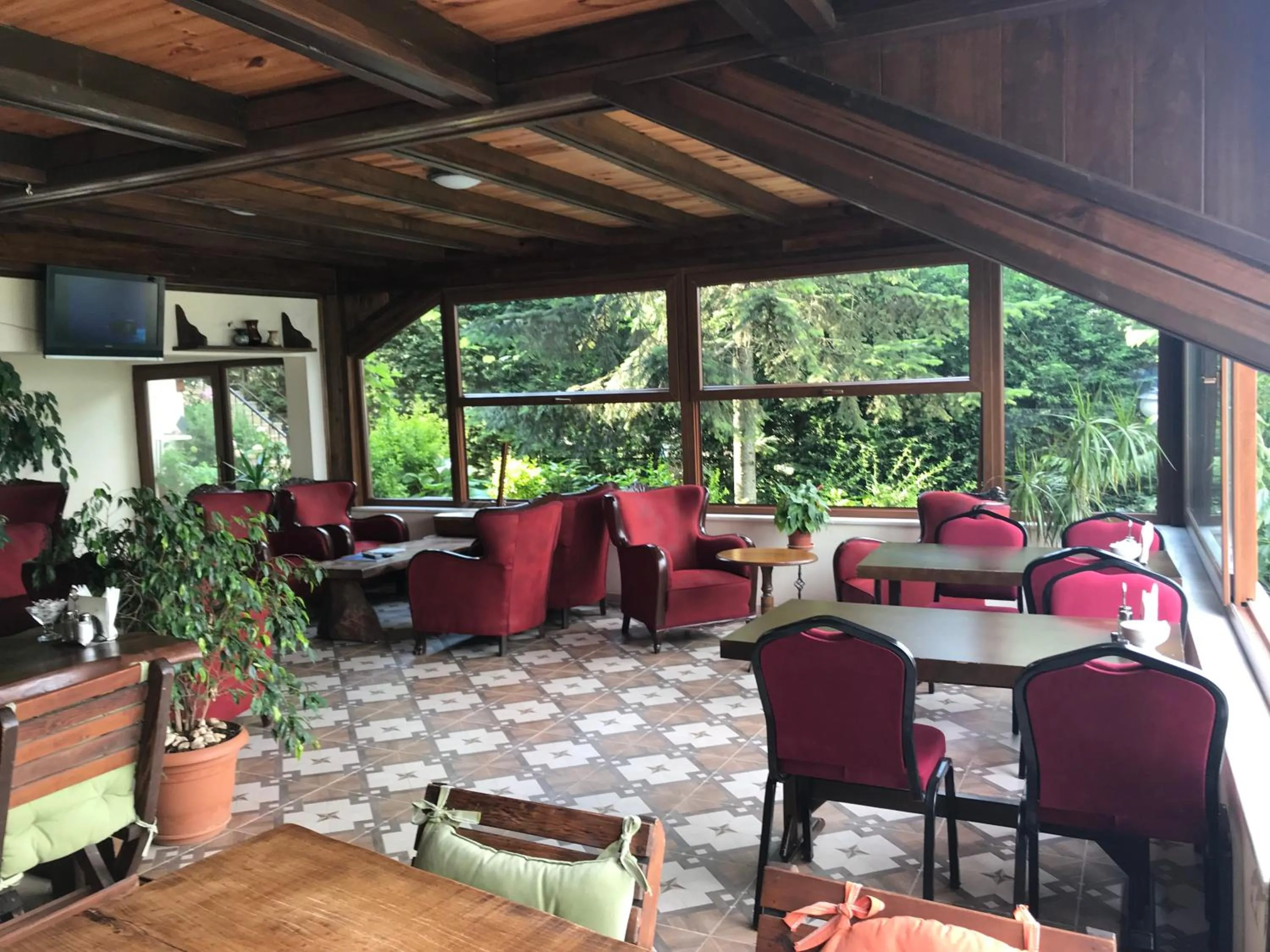 Restaurant/places to eat in Sapanca Dilek Konagi Hotel