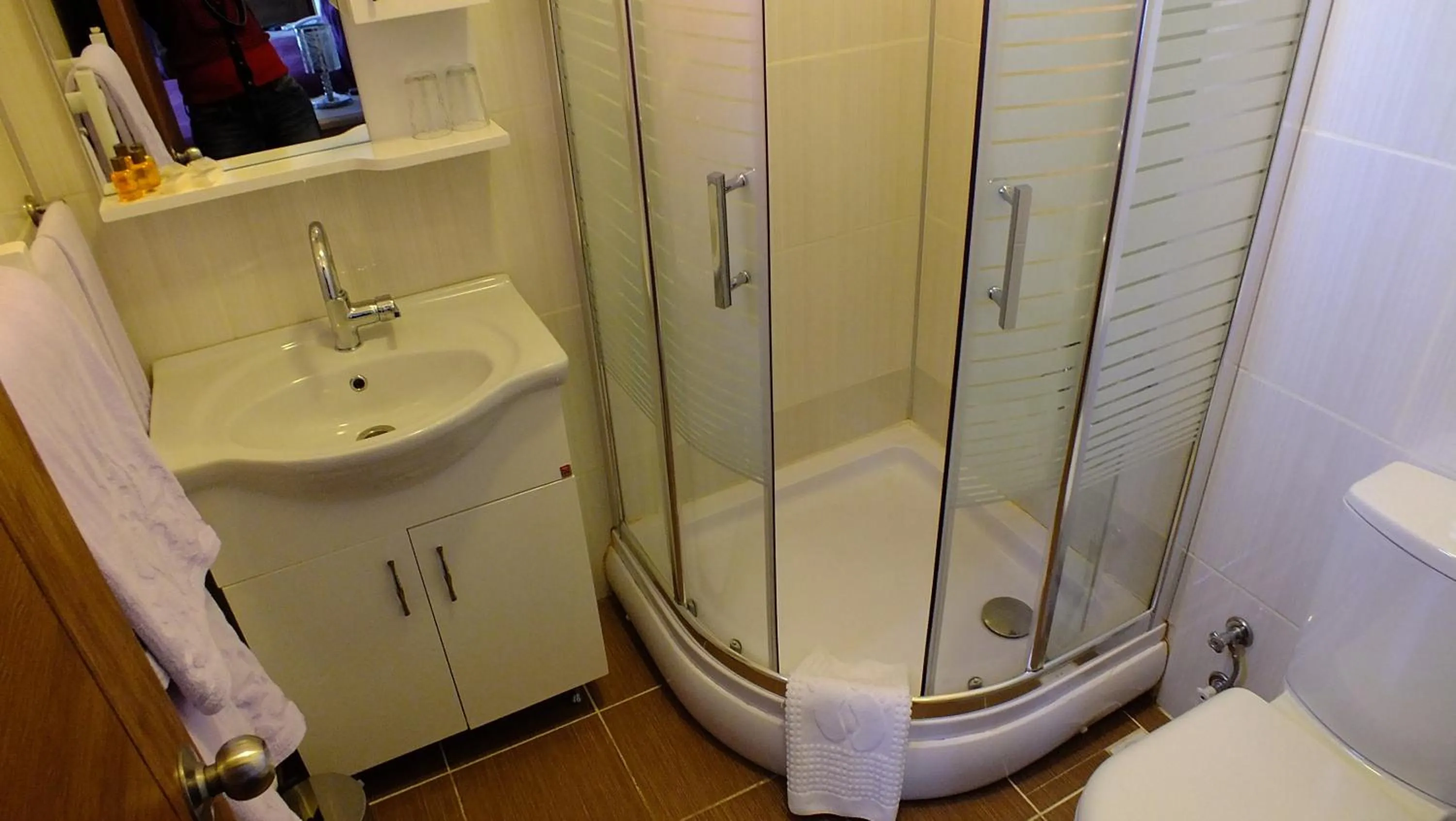 Shower in Sapanca Dilek Konagi Hotel