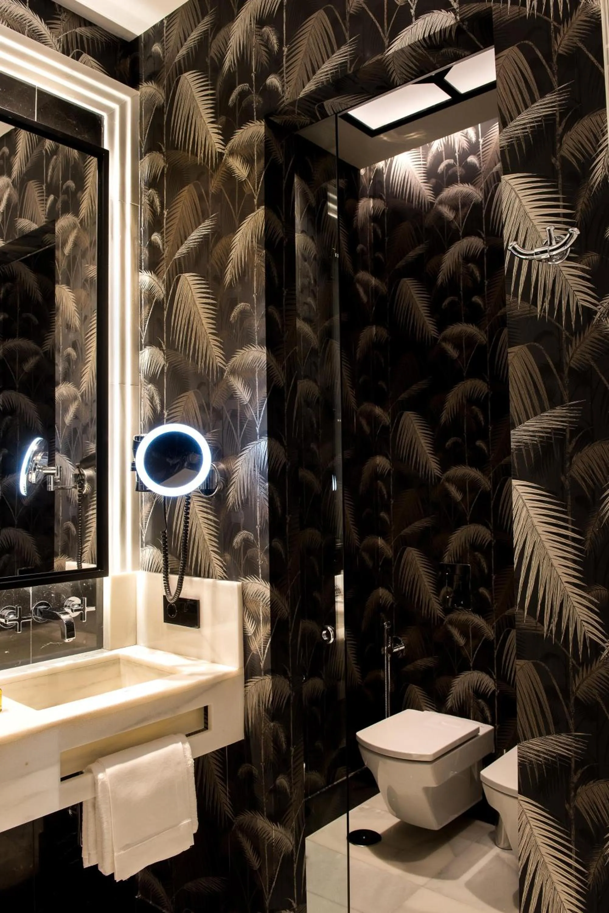 Bathroom in Hotel Casa Palacio María Luisa