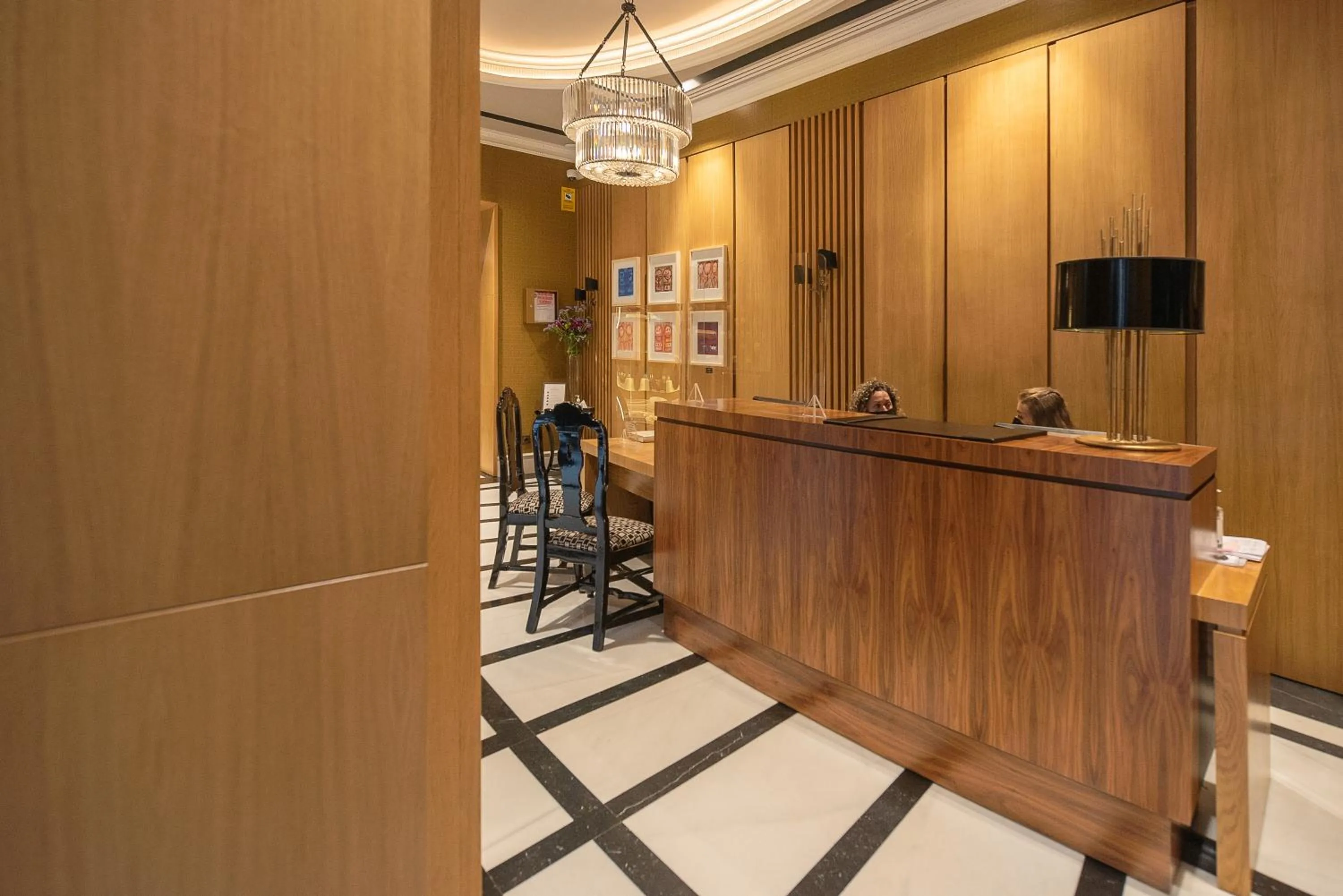 Lobby or reception in Hotel Casa Palacio María Luisa