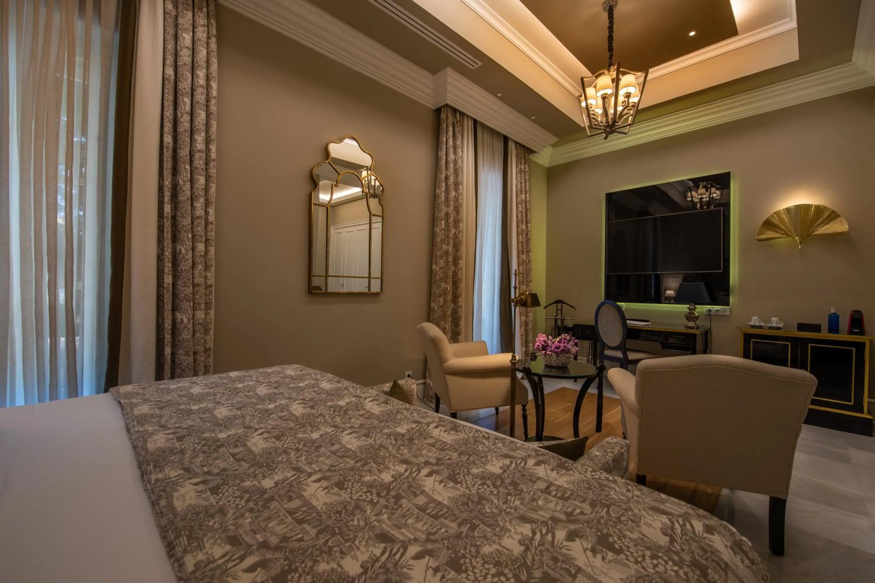 Bedroom in Hotel Casa Palacio María Luisa